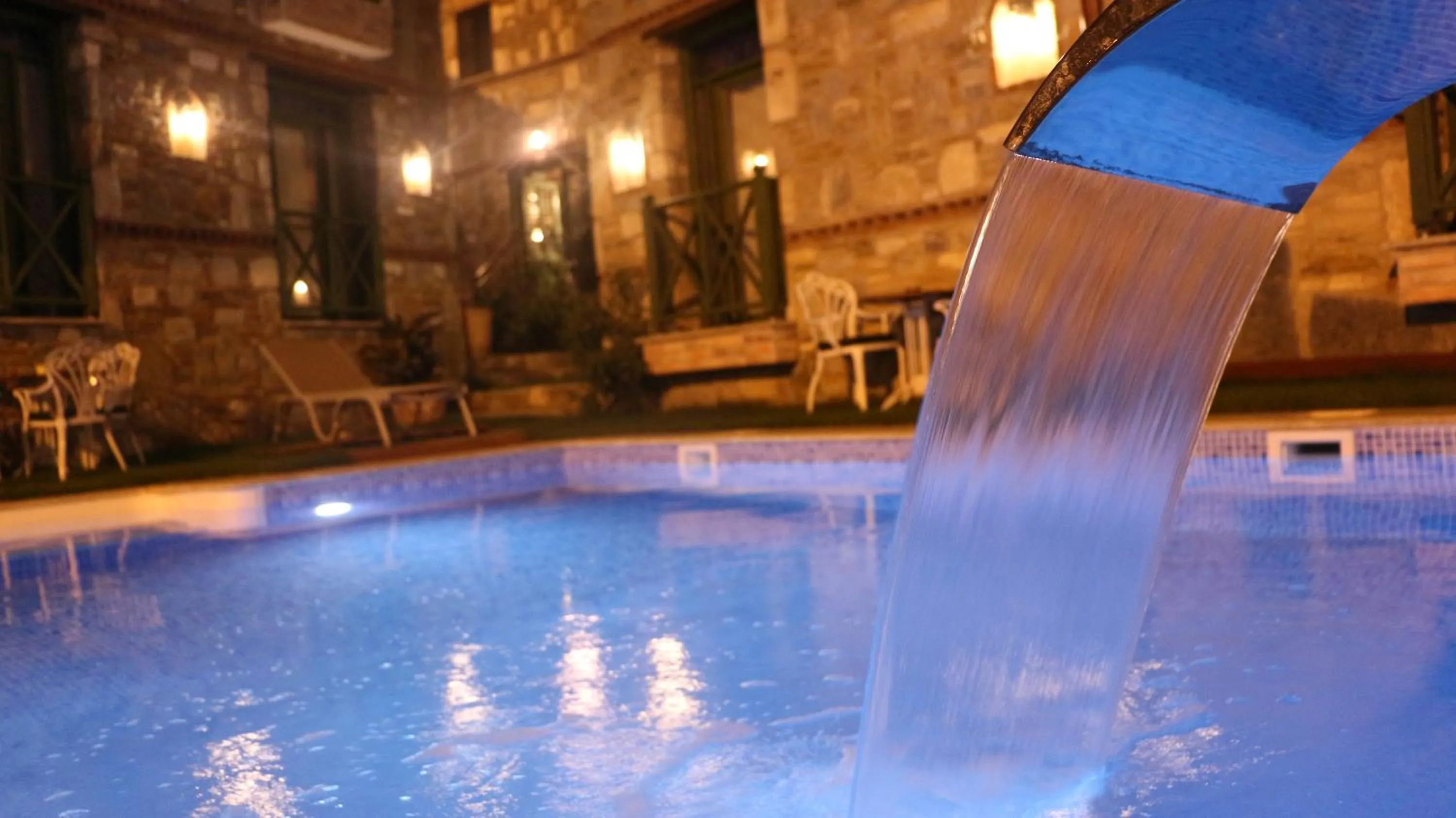 Swimming pool in Celsus Boutique Hotel