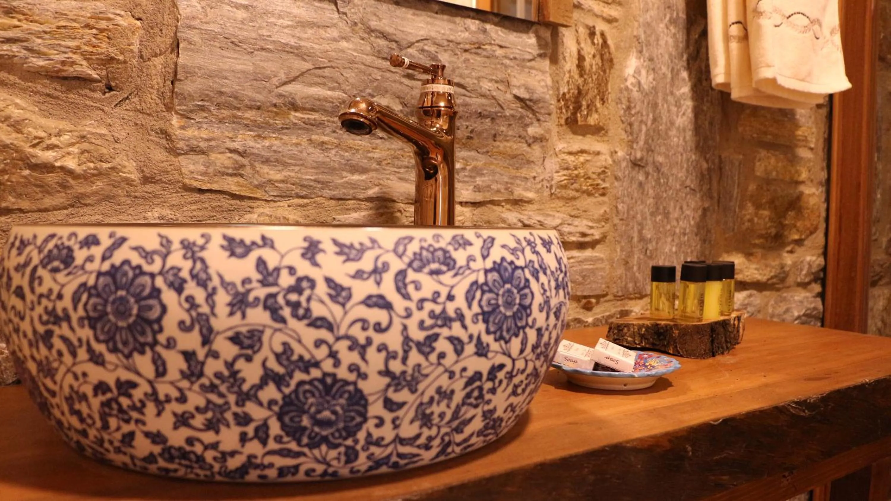 Bathroom in Celsus Boutique Hotel