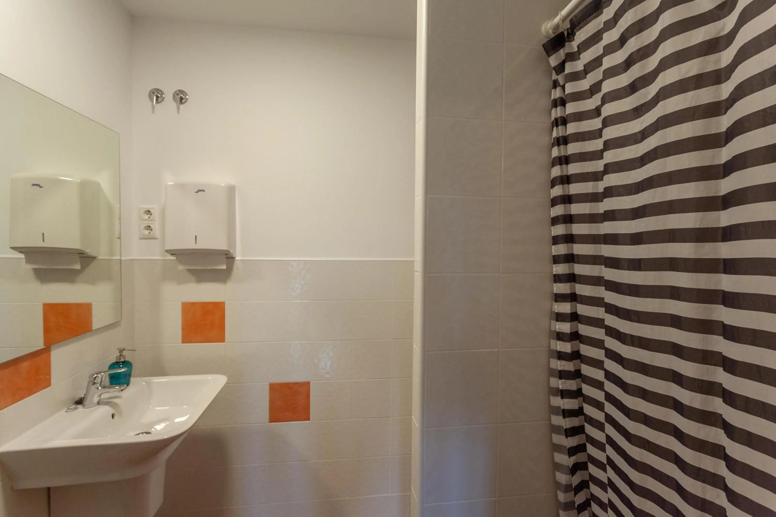 Bathroom in El Albergue de Sigüenza