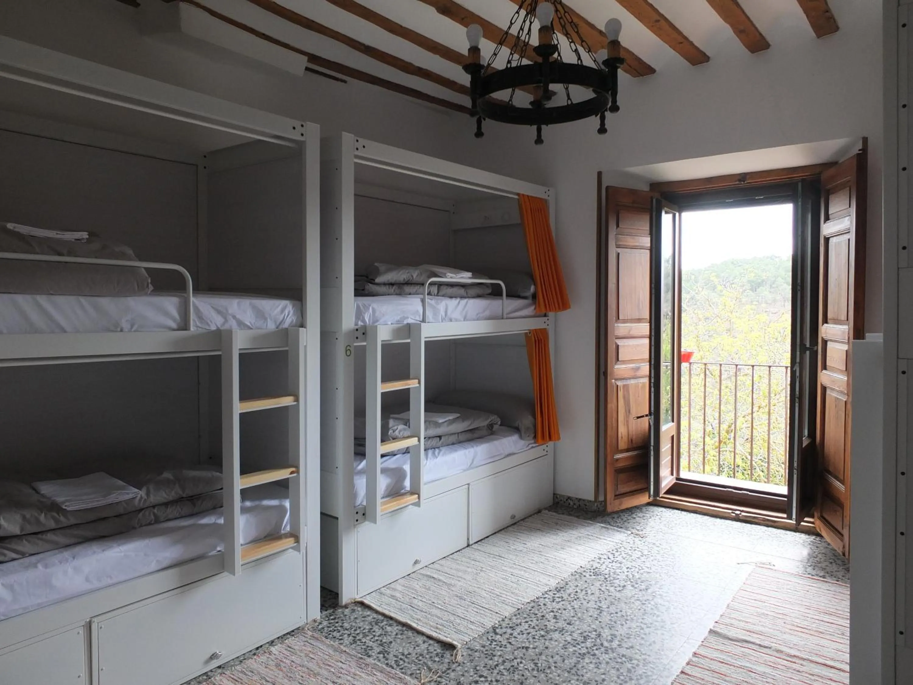 Bedroom, Bed in El Albergue de Sigüenza