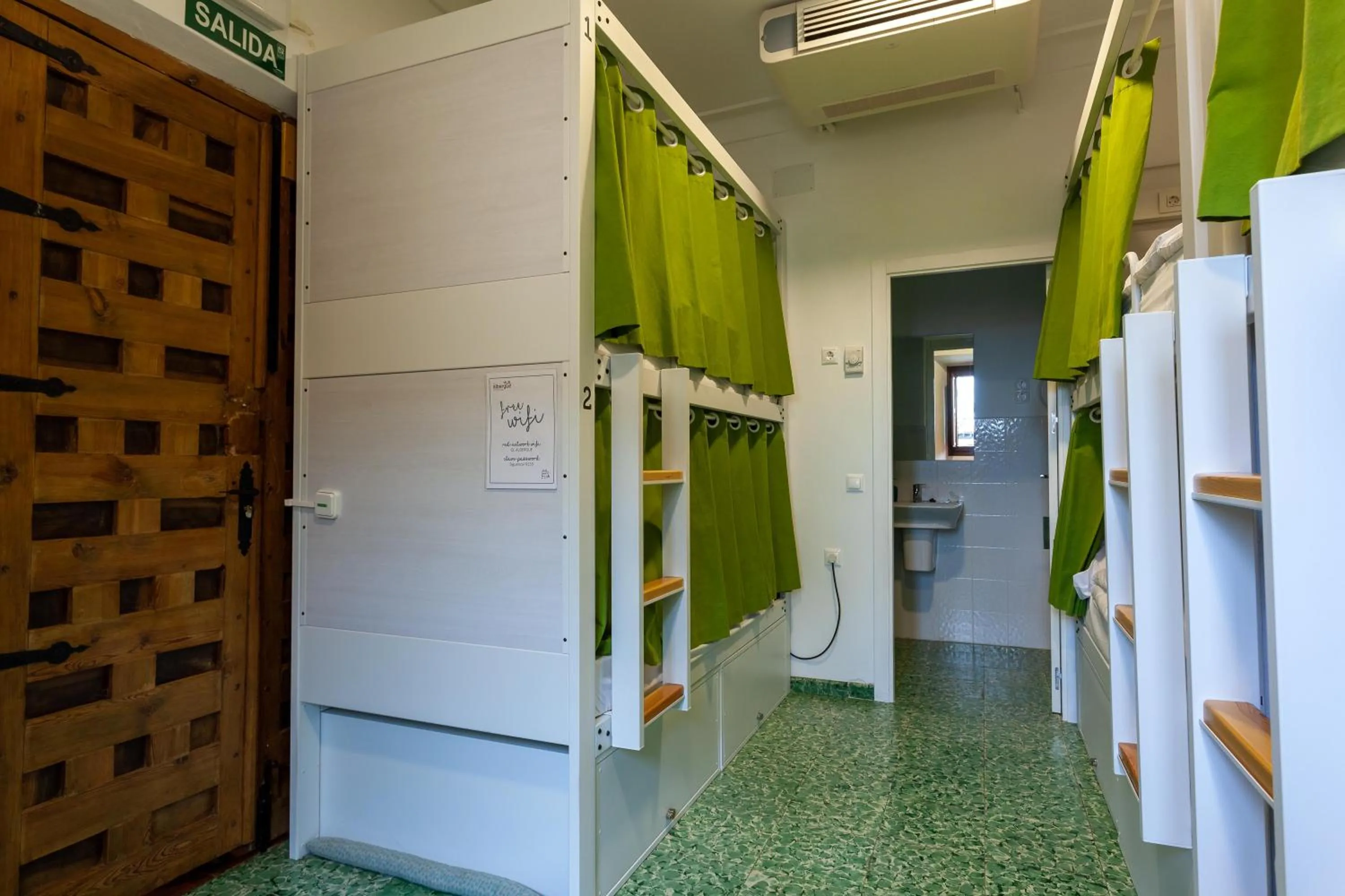 Bedroom in El Albergue de Sigüenza