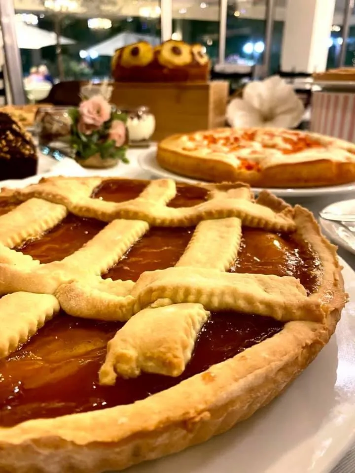 Continental breakfast in Hotel Miramare Et De La Ville