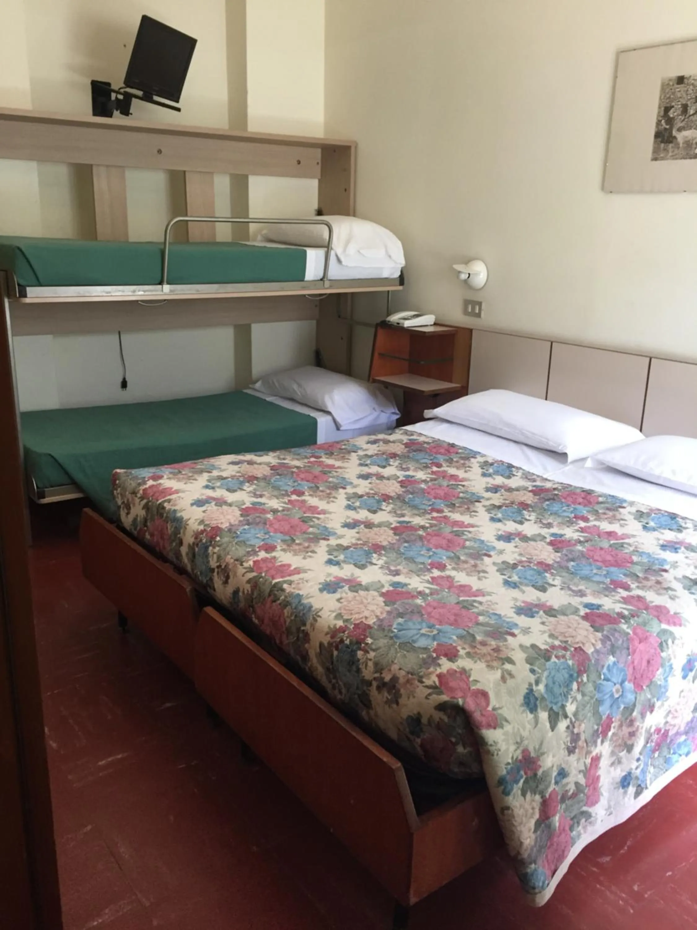 Hotel Miramare Et De La Ville