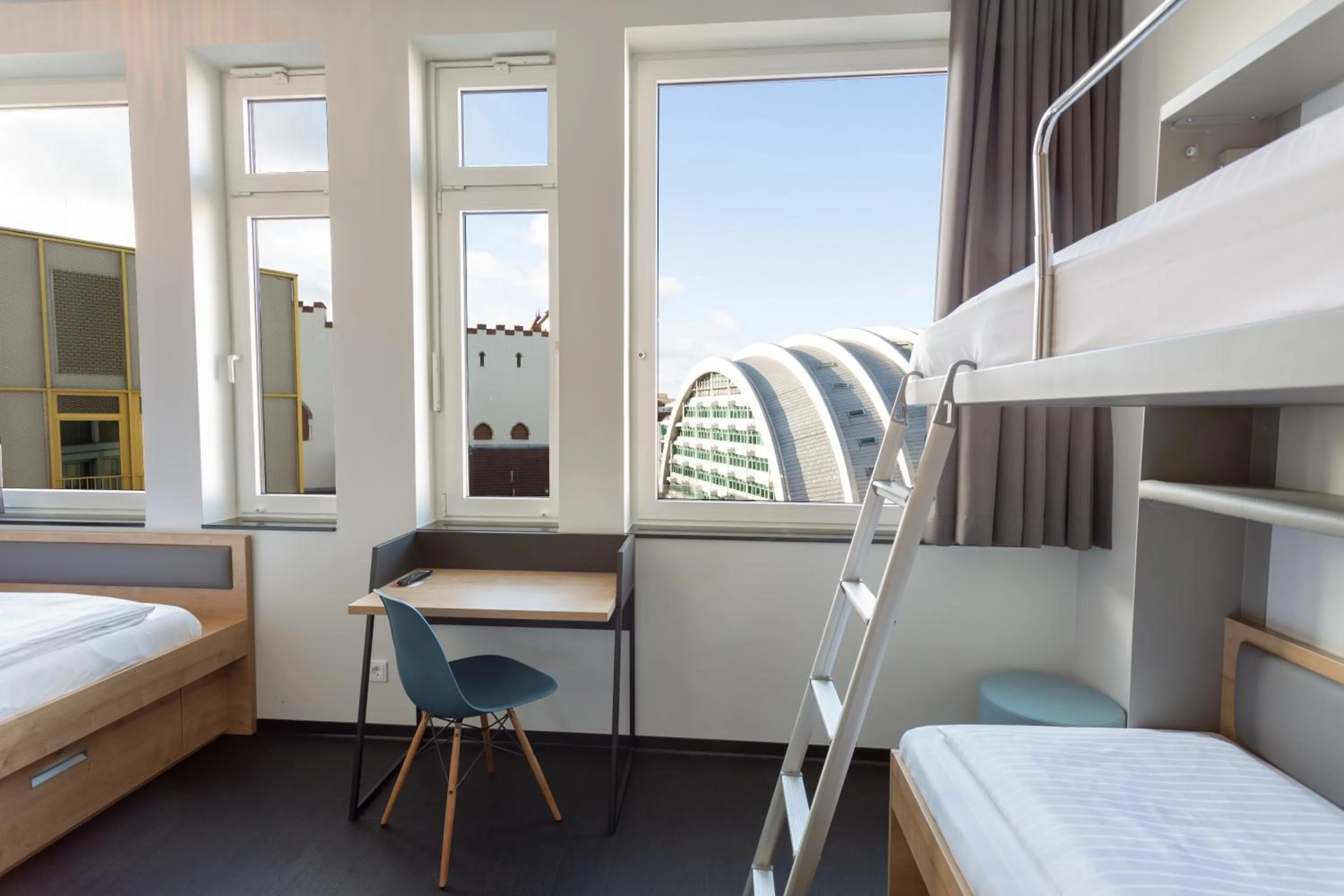 Photo of the whole room, Bed in aletto Hotel Kudamm