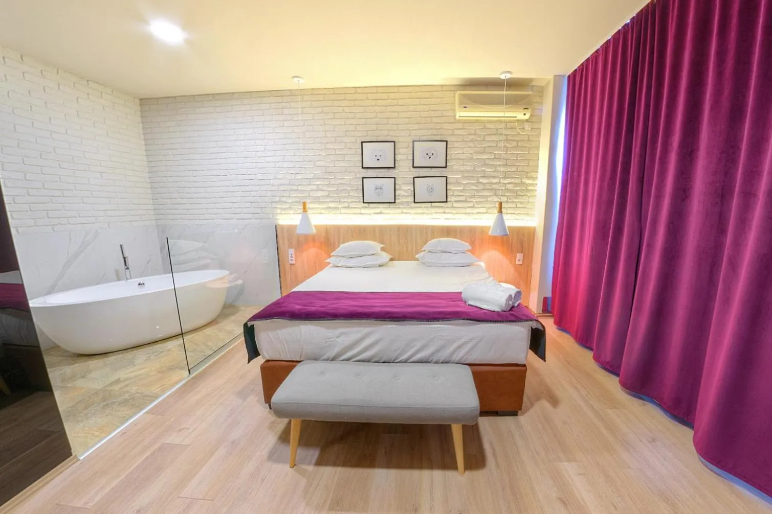 Bath, Bed in Boutique Hotel St Georgije