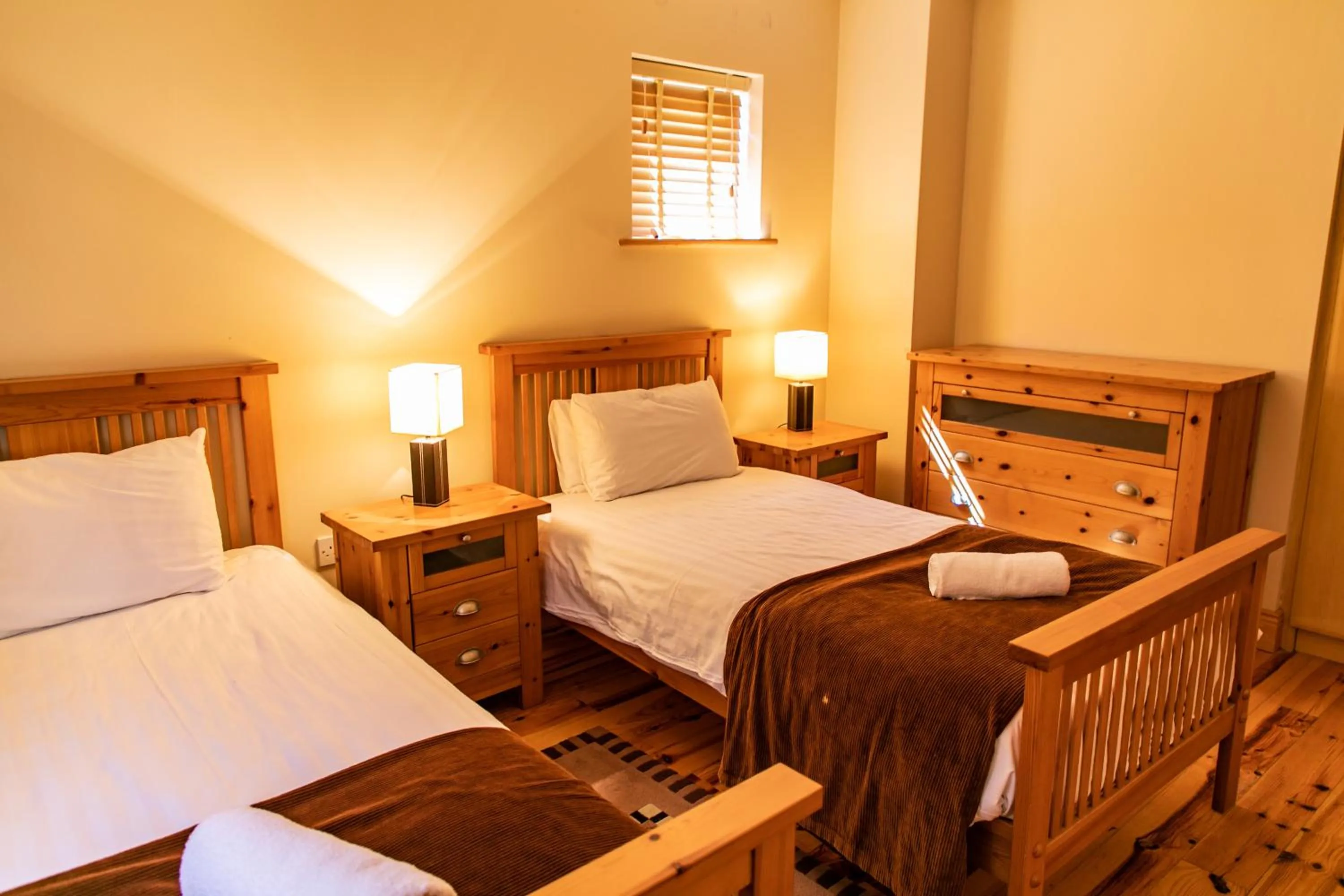 Bedroom, Bed in Hotel Doolin Houses