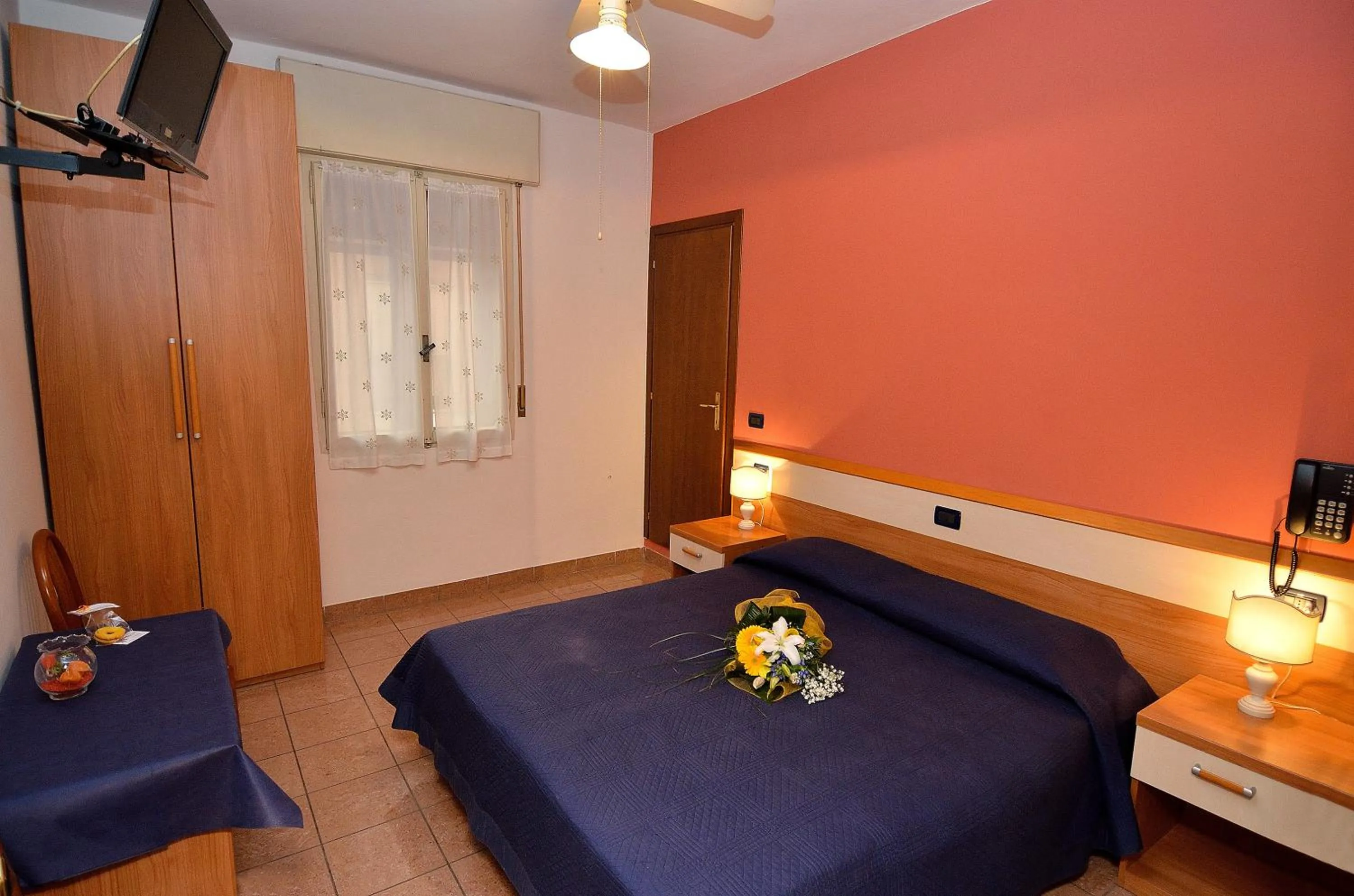 Photo of the whole room, Bed in Hotel Amba Alagi