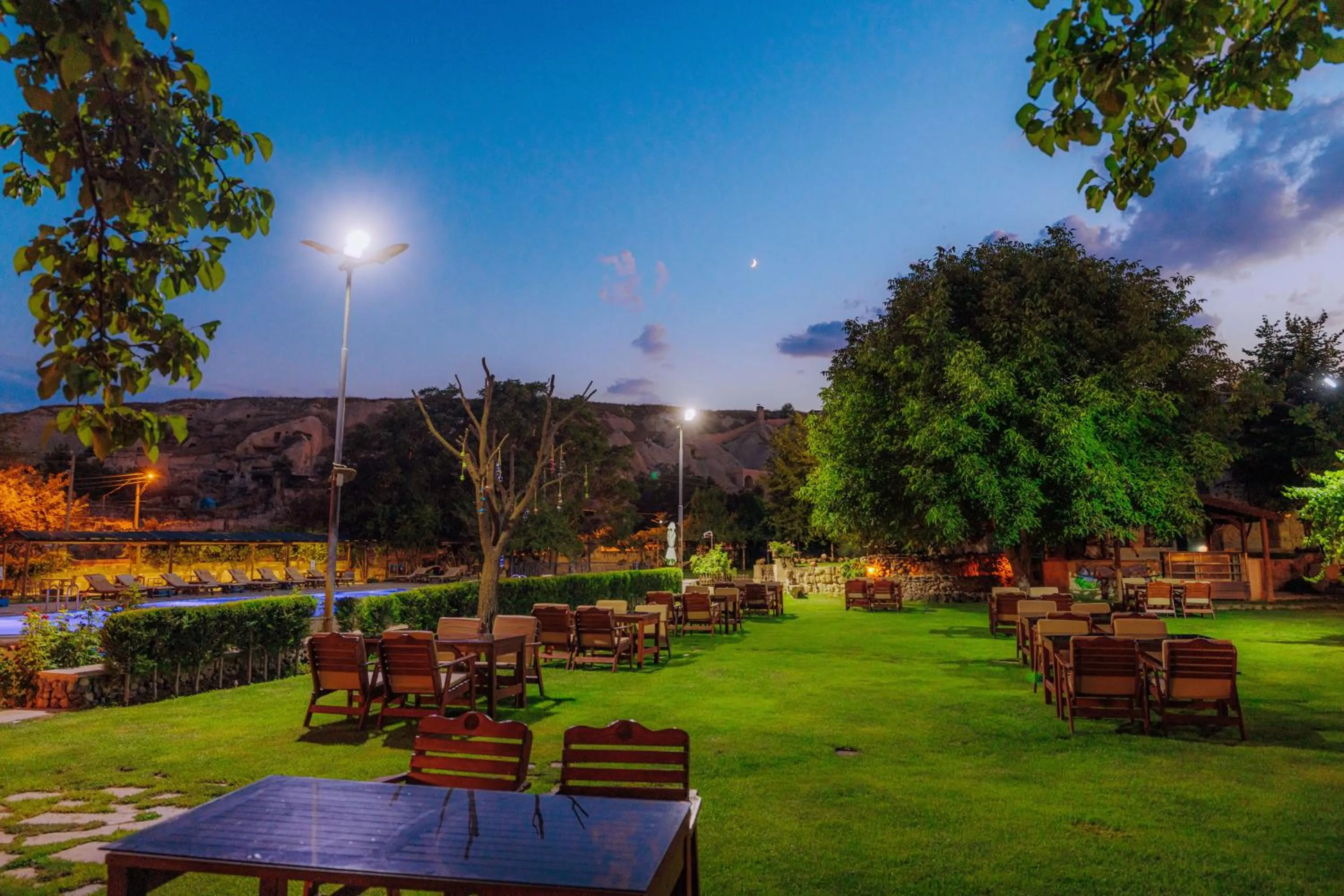 Garden in Melis Cave Hotel