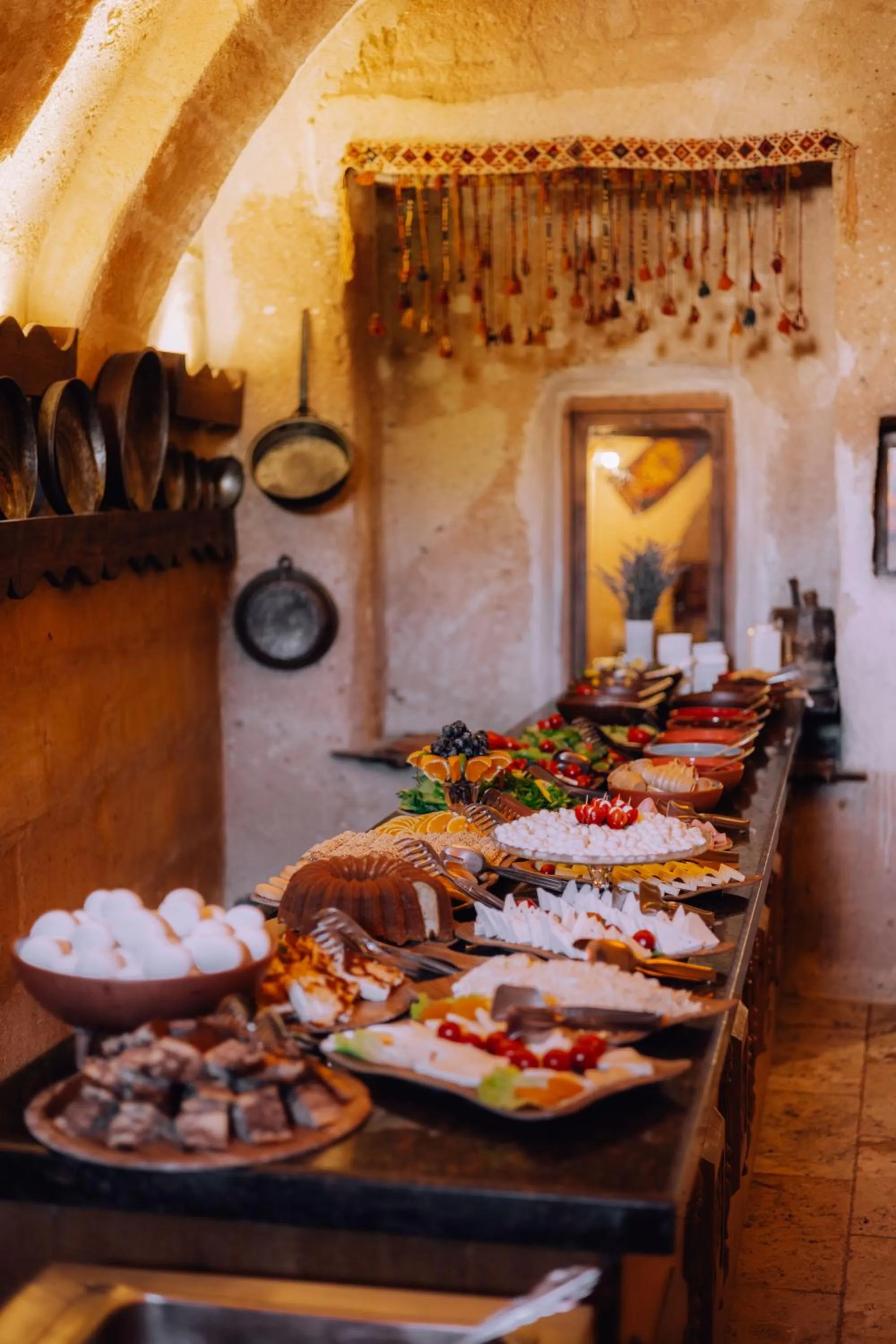 Food and drinks in Melis Cave Hotel