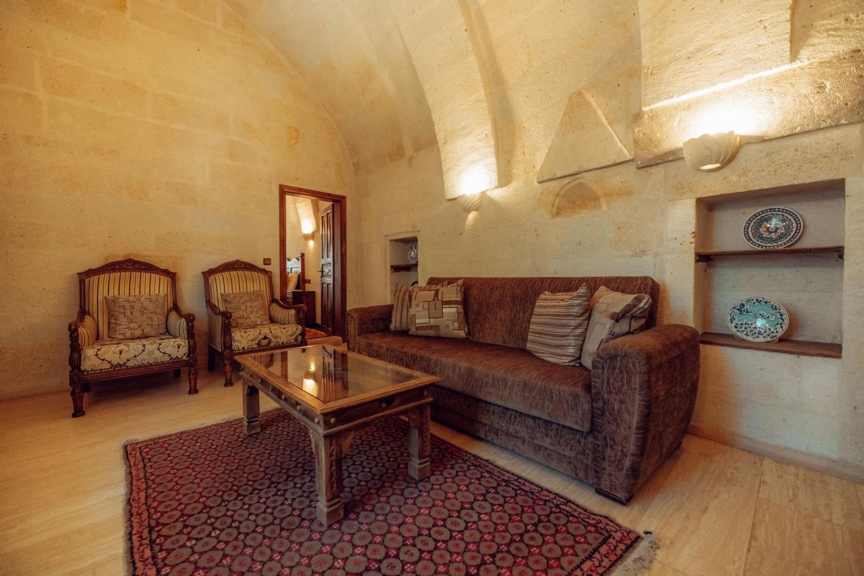 Living room in Melis Cave Hotel