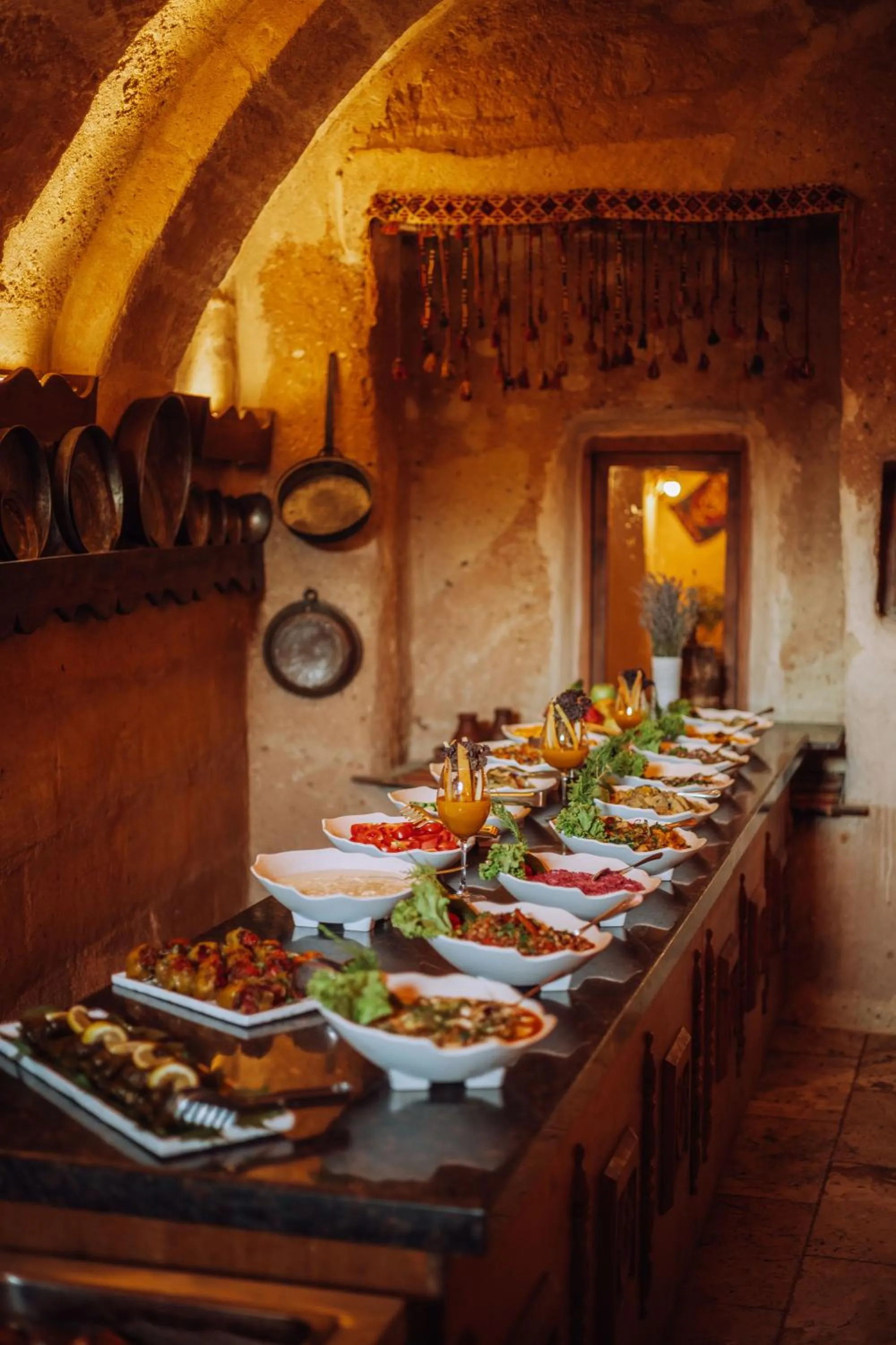 Food and drinks in Melis Cave Hotel