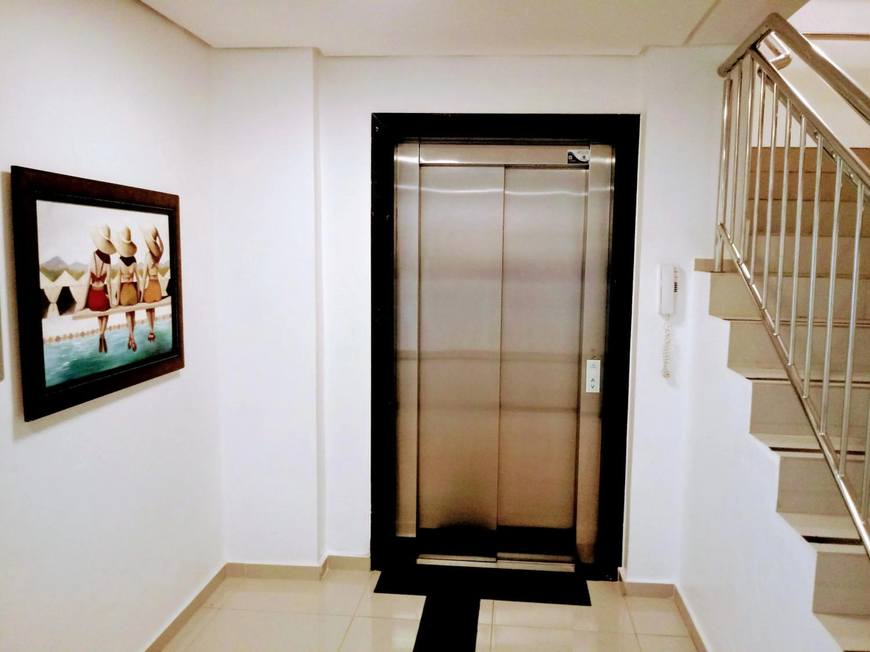elevator in Golden Hotel - O MAIS CENTRAL - Pet Friendly