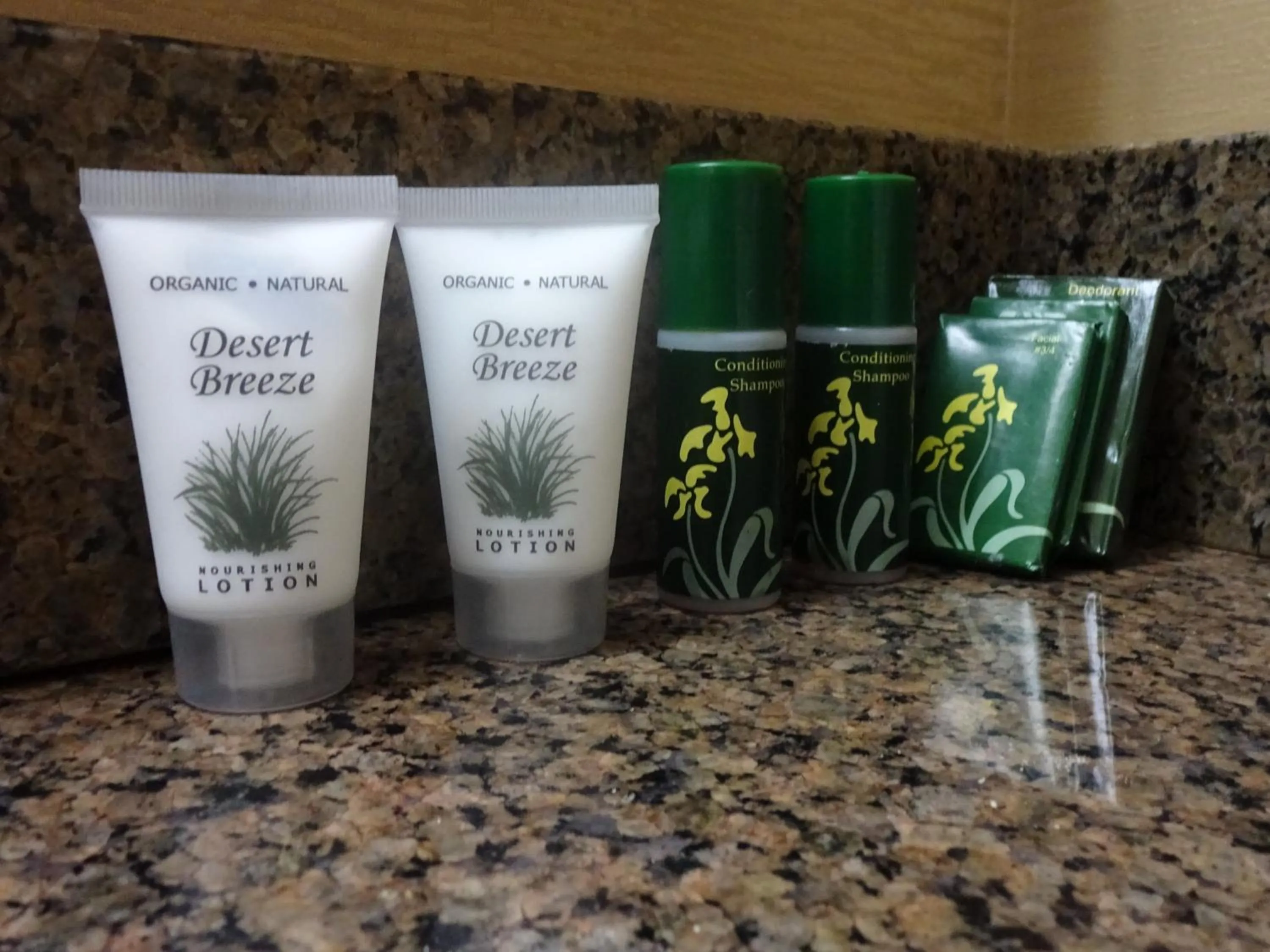 Bathroom in Sheridan Hotel