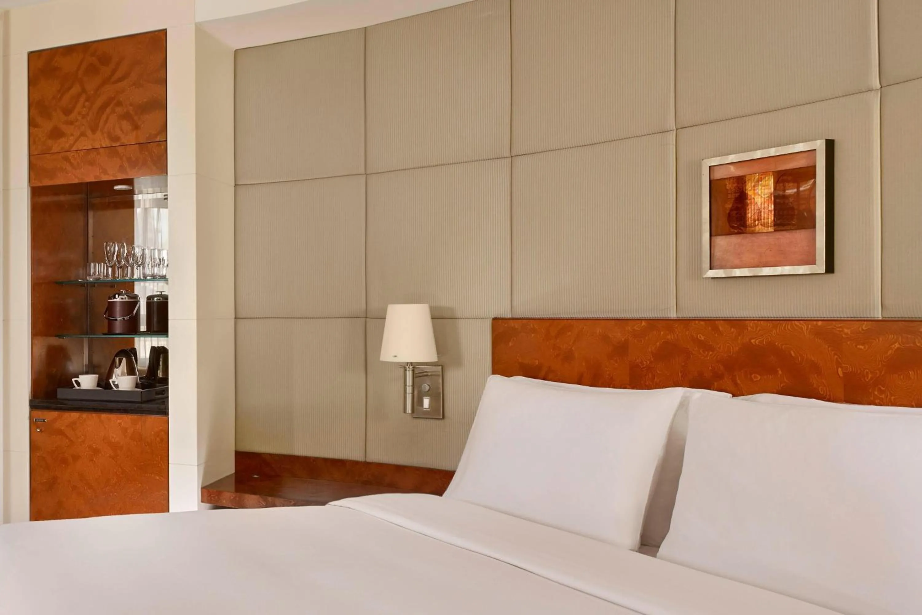 Photo of the whole room, Bed in The Park Tower Knightsbridge, a Luxury Collection Hotel, London