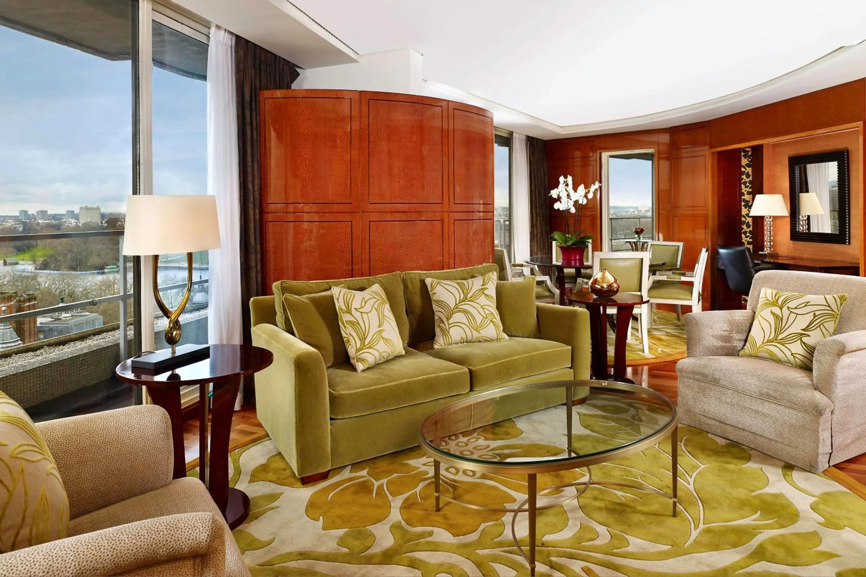 Bedroom in The Park Tower Knightsbridge, a Luxury Collection Hotel, London