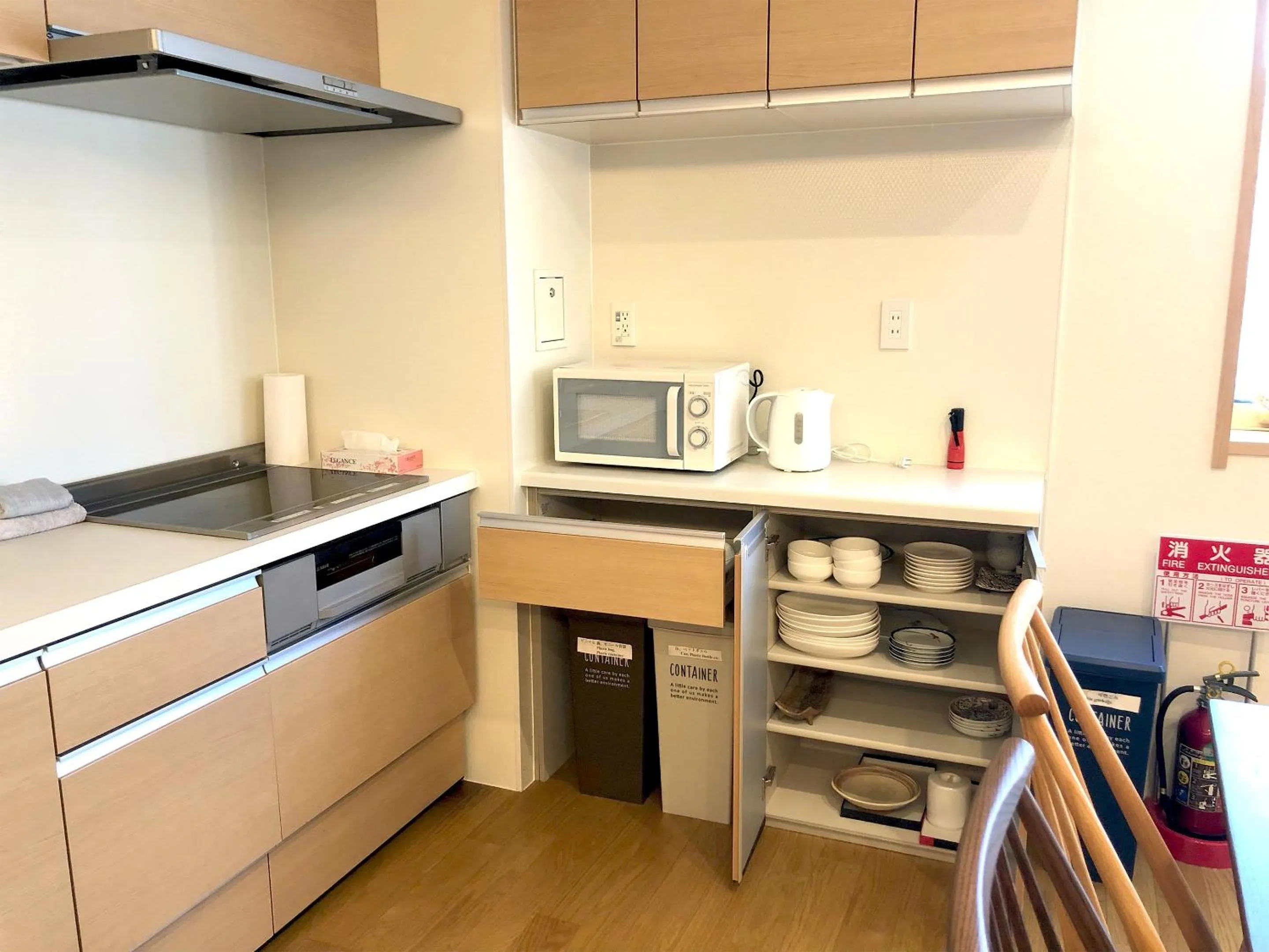 Photo of the whole room in ShukuShuku