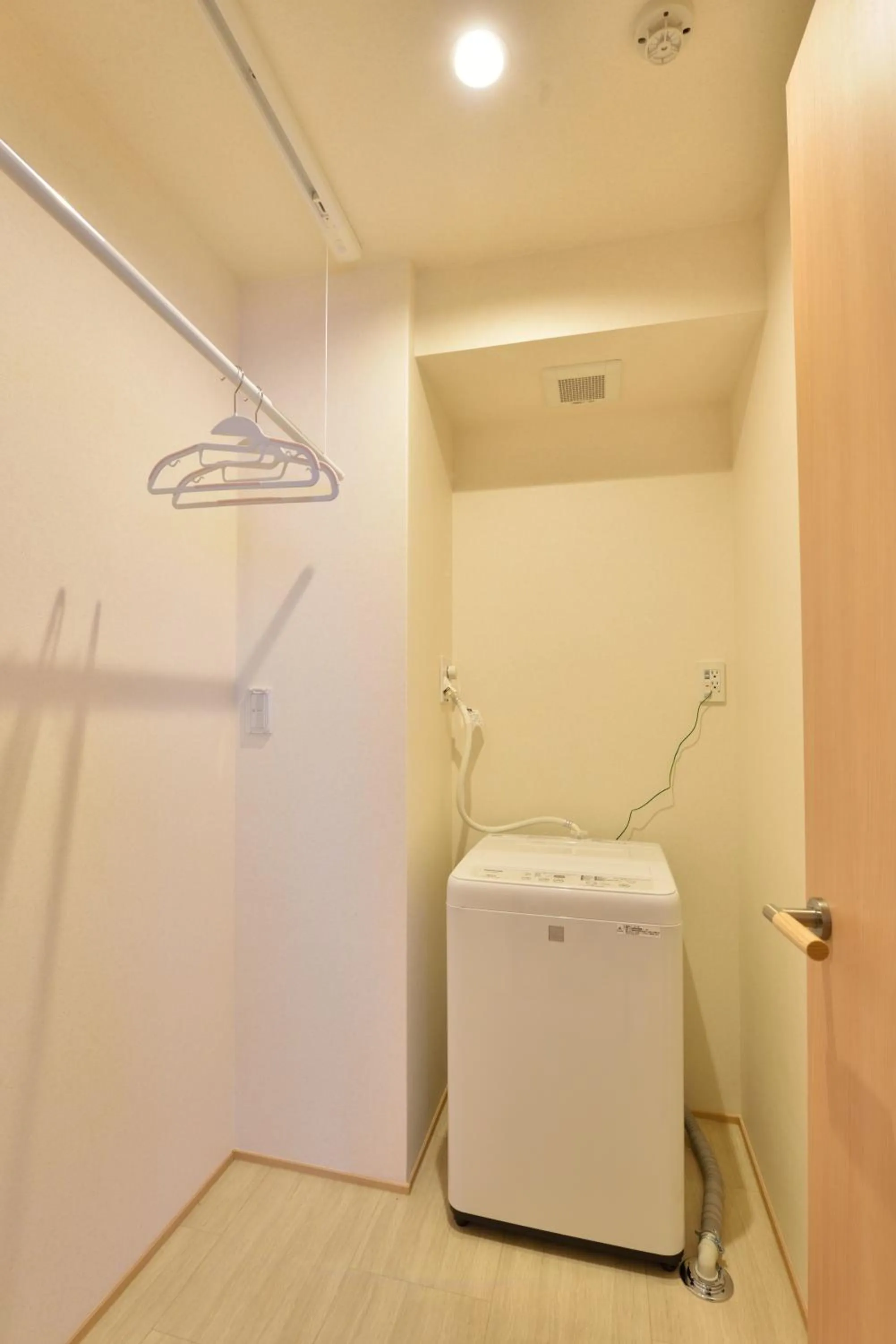 Photo of the whole room in ShukuShuku