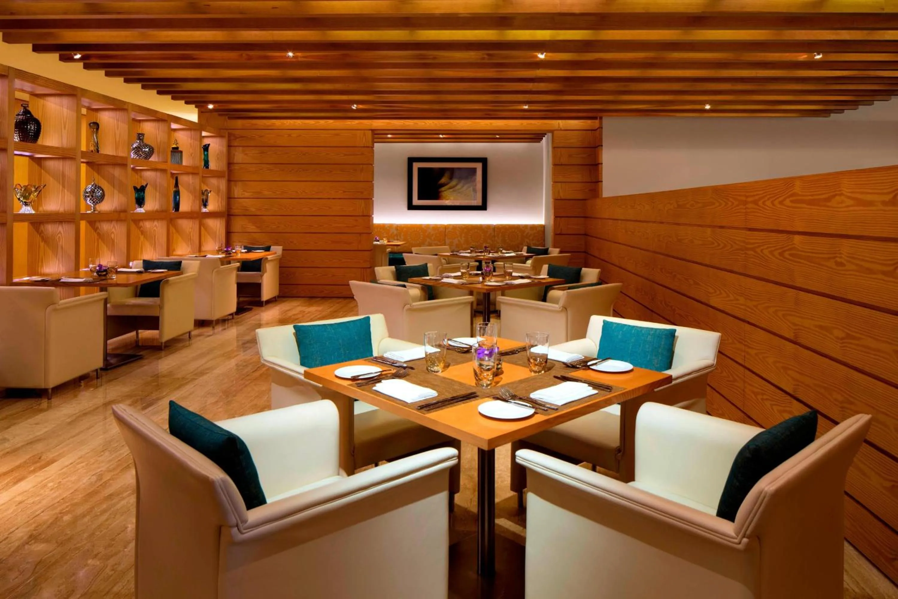 Restaurant/places to eat in VOGO Abu Dhabi Golf Resort & Spa Formerly The Westin Abu Dhabi Golf Resort & Spa