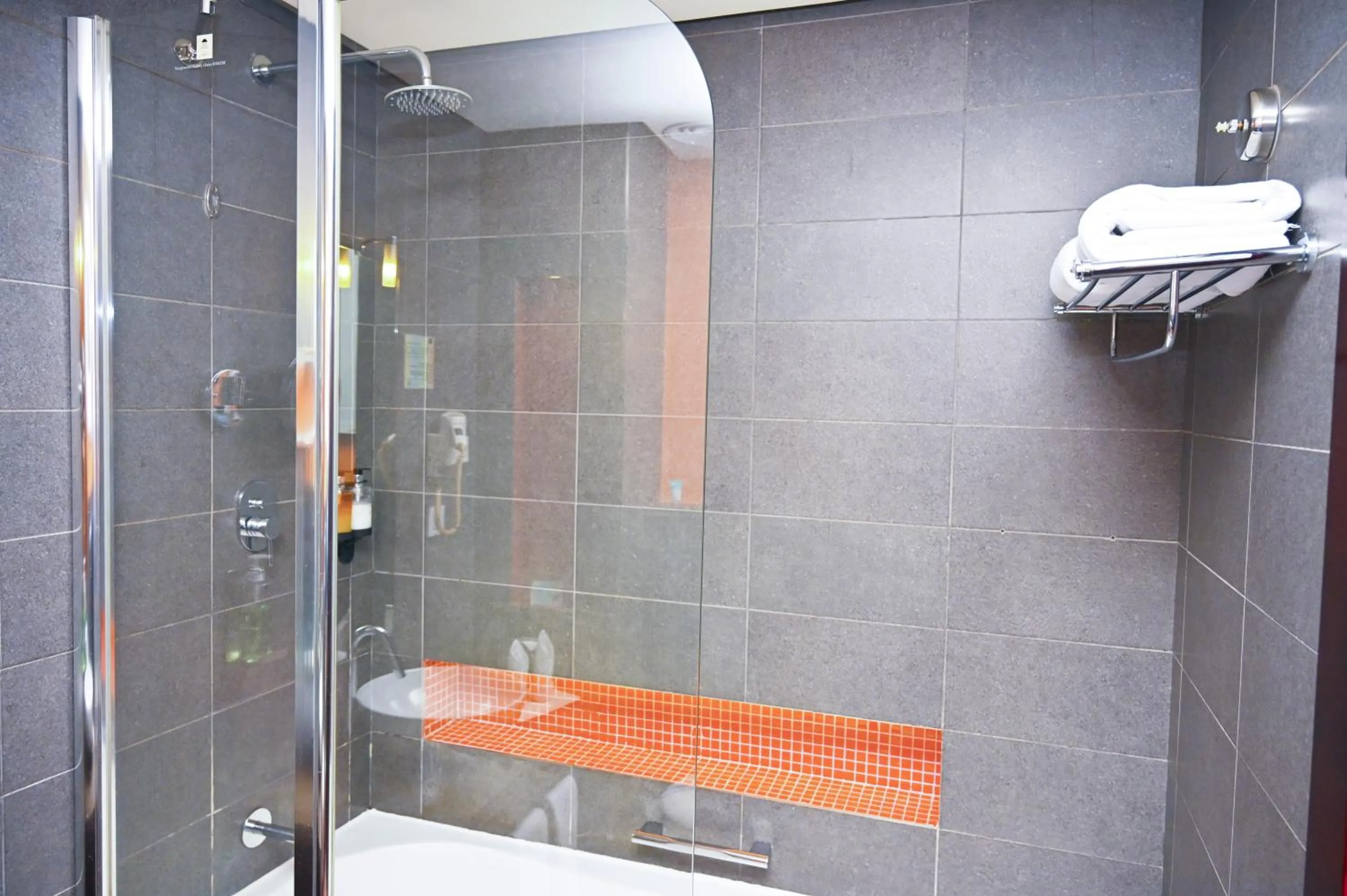 Shower in Hues Boutique Hotel