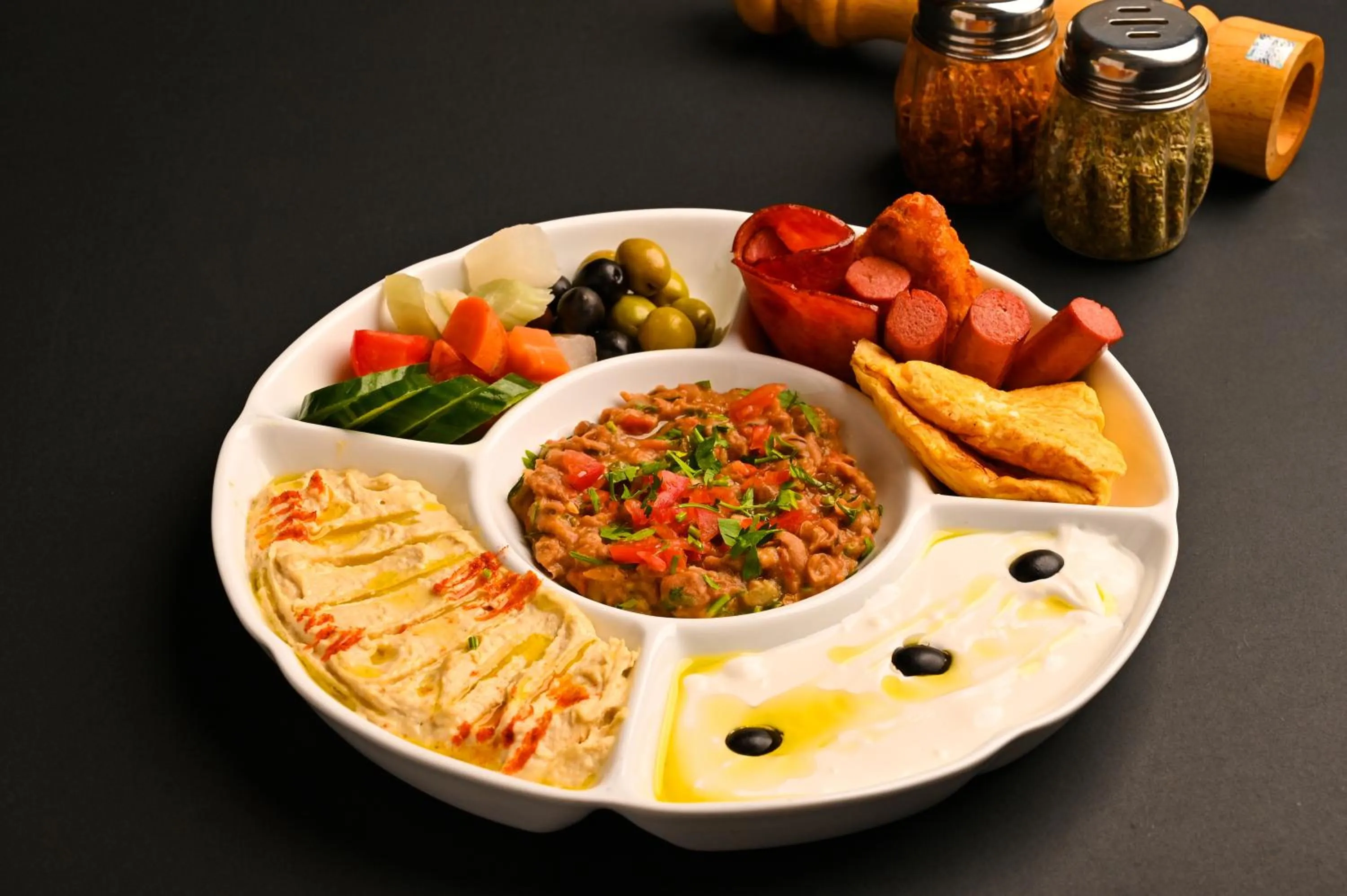 Food in Hues Boutique Hotel