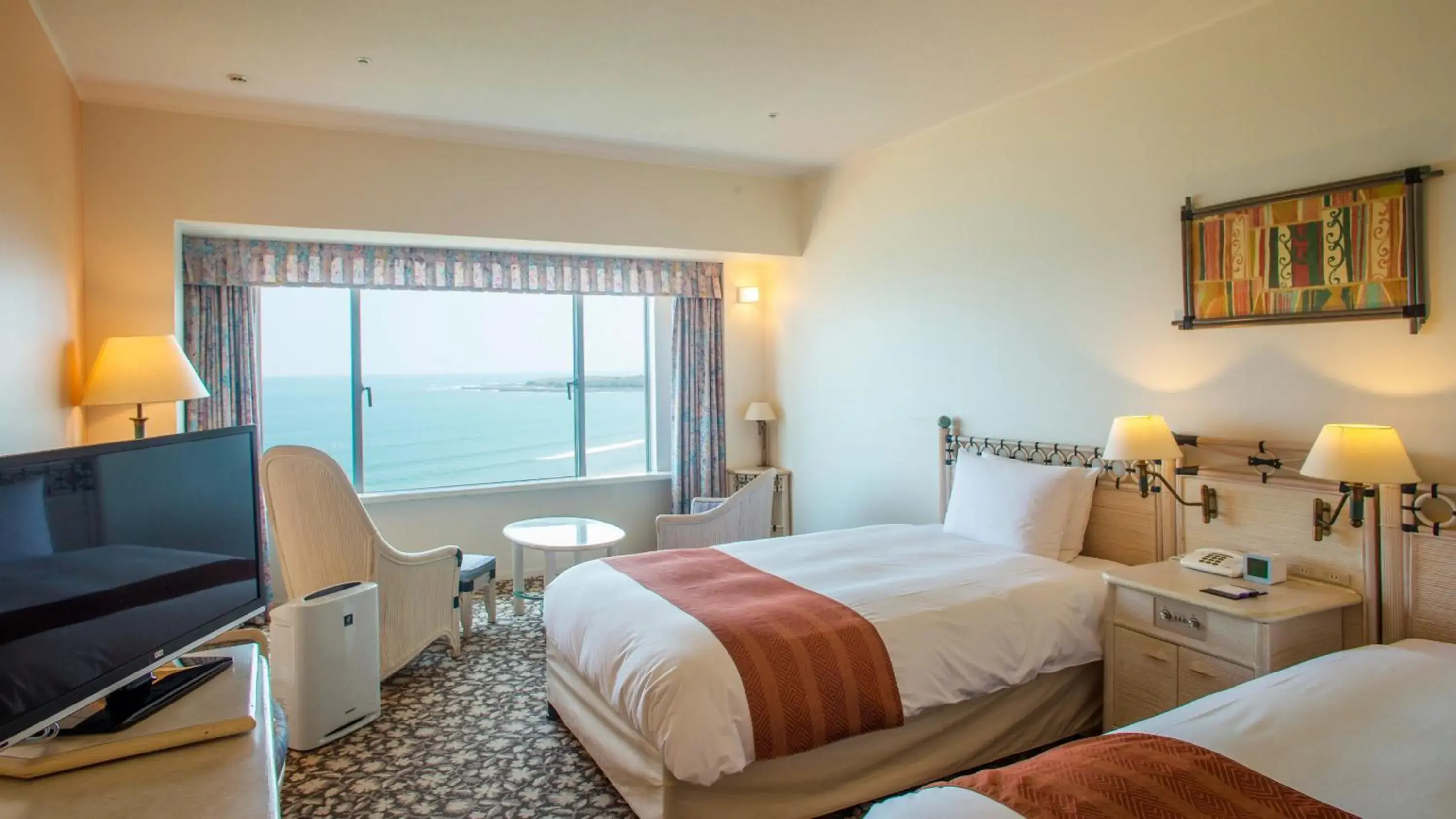 Standard Twin Room with Ocean View - single occupancy in ANA Holiday Inn Resort Miyazaki by IHG Standard Twin Room with Ocean View - single occupancy in ANA Holiday Inn Resort Miyazaki by IHG