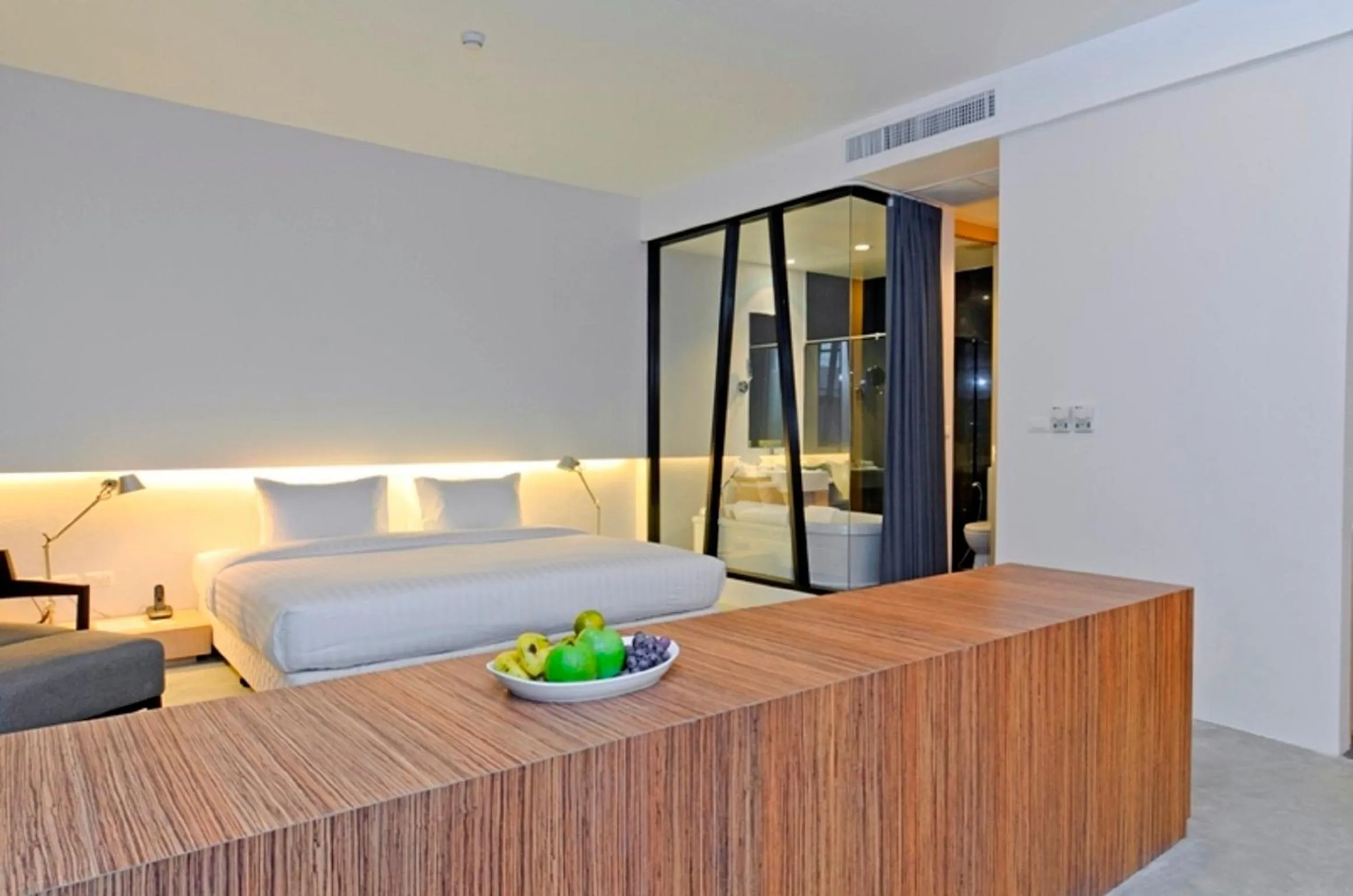 Bed in Vismaya Suvarnabhumi Hotel