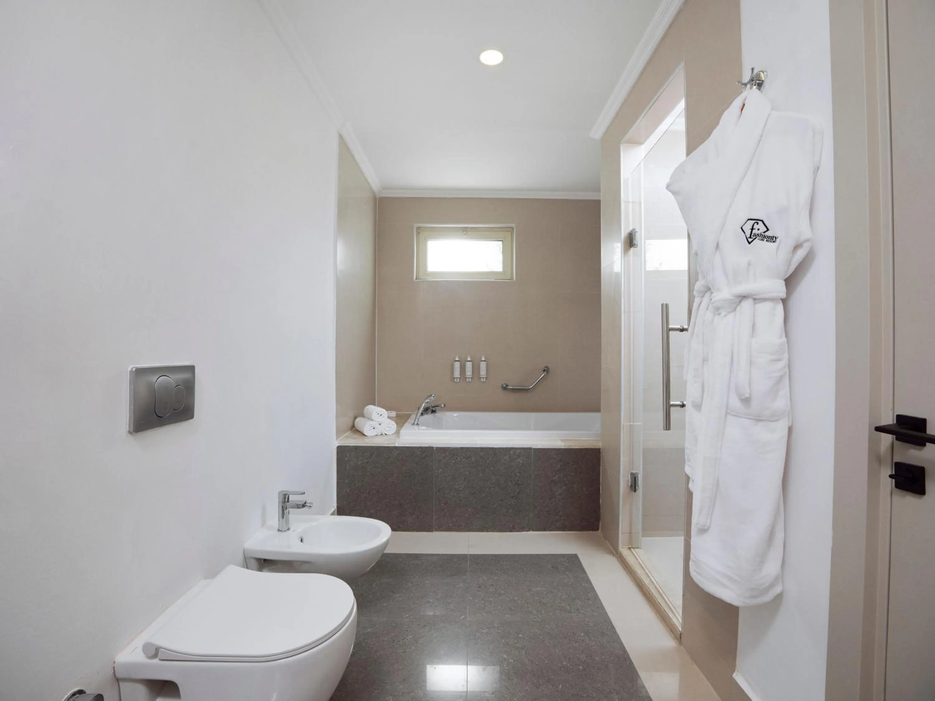 FashionTV Luxe Resort