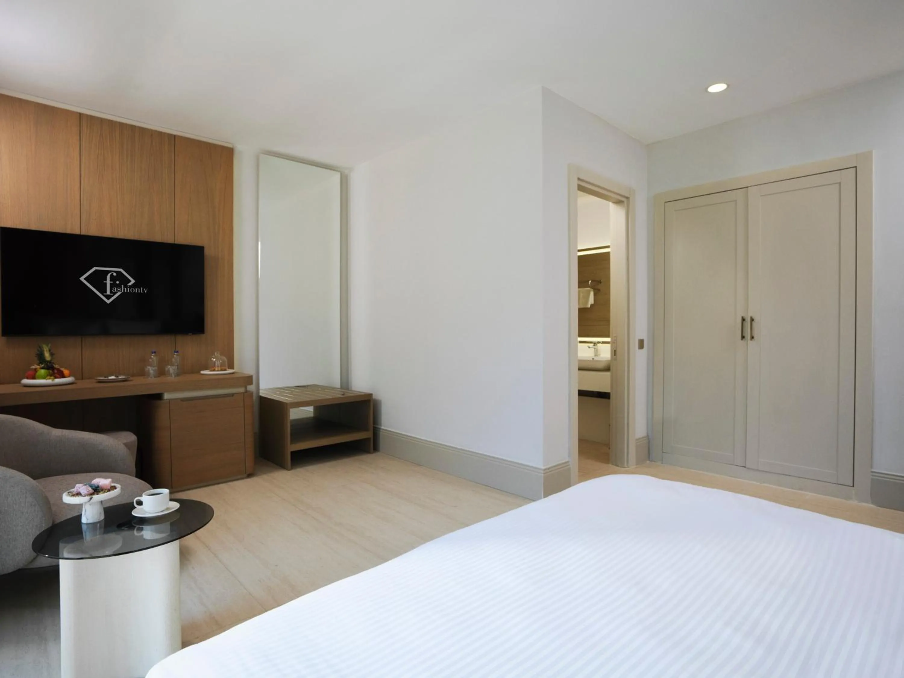 Bed in FashionTV Luxe Resort