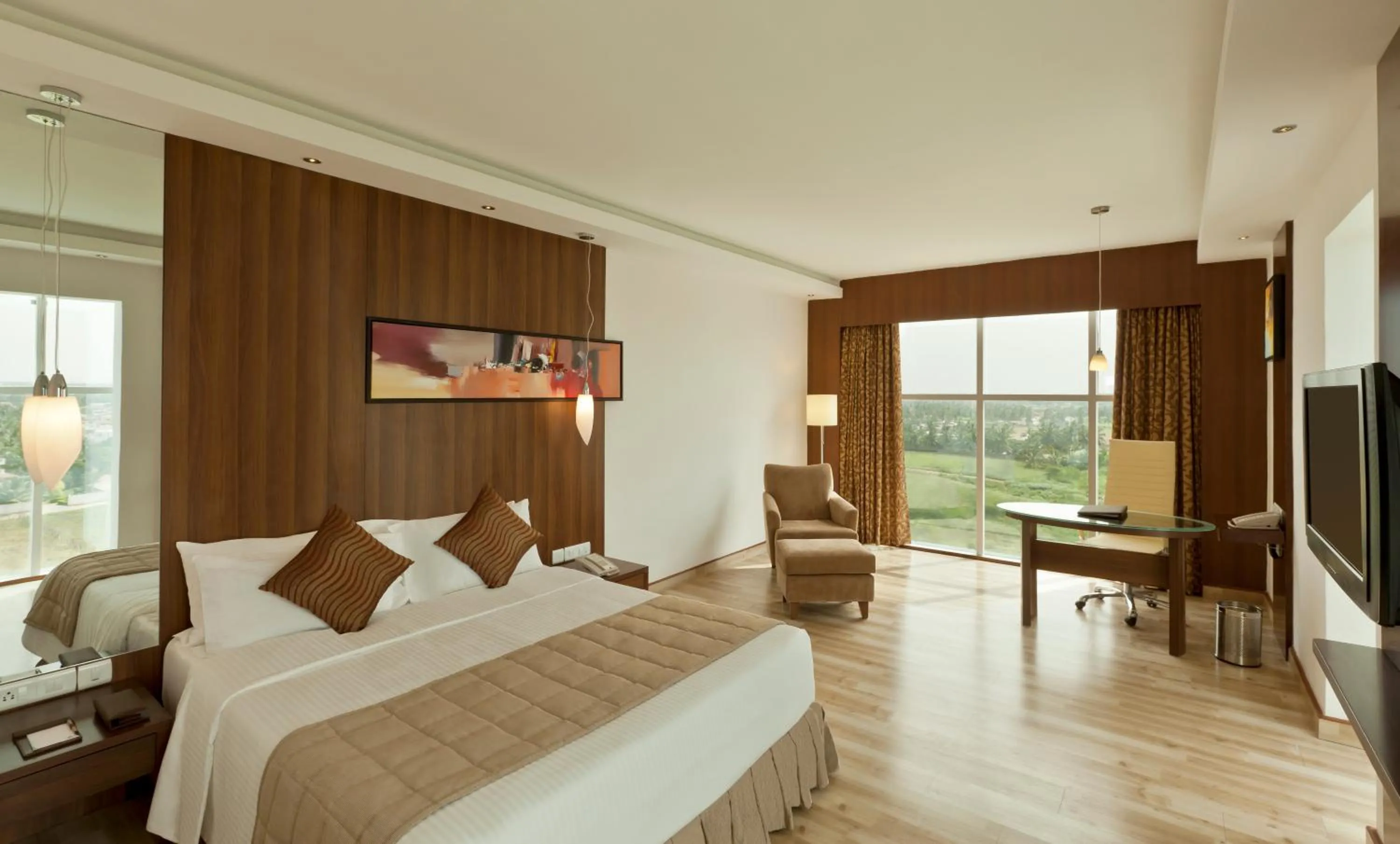 Photo of the whole room, Bed in Gokulam Park Coimbatore