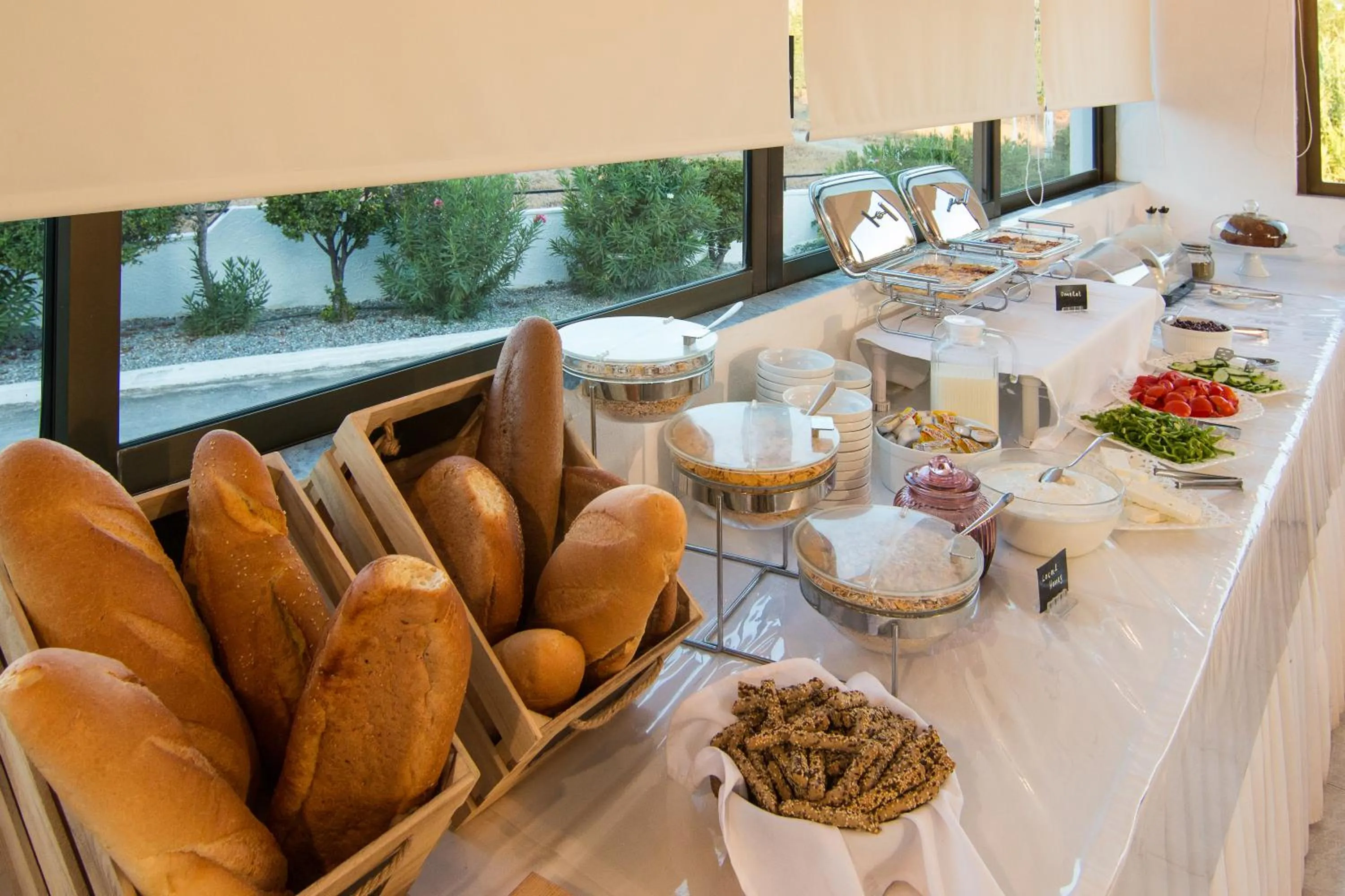 Buffet breakfast in Hercules Plus Faliraki