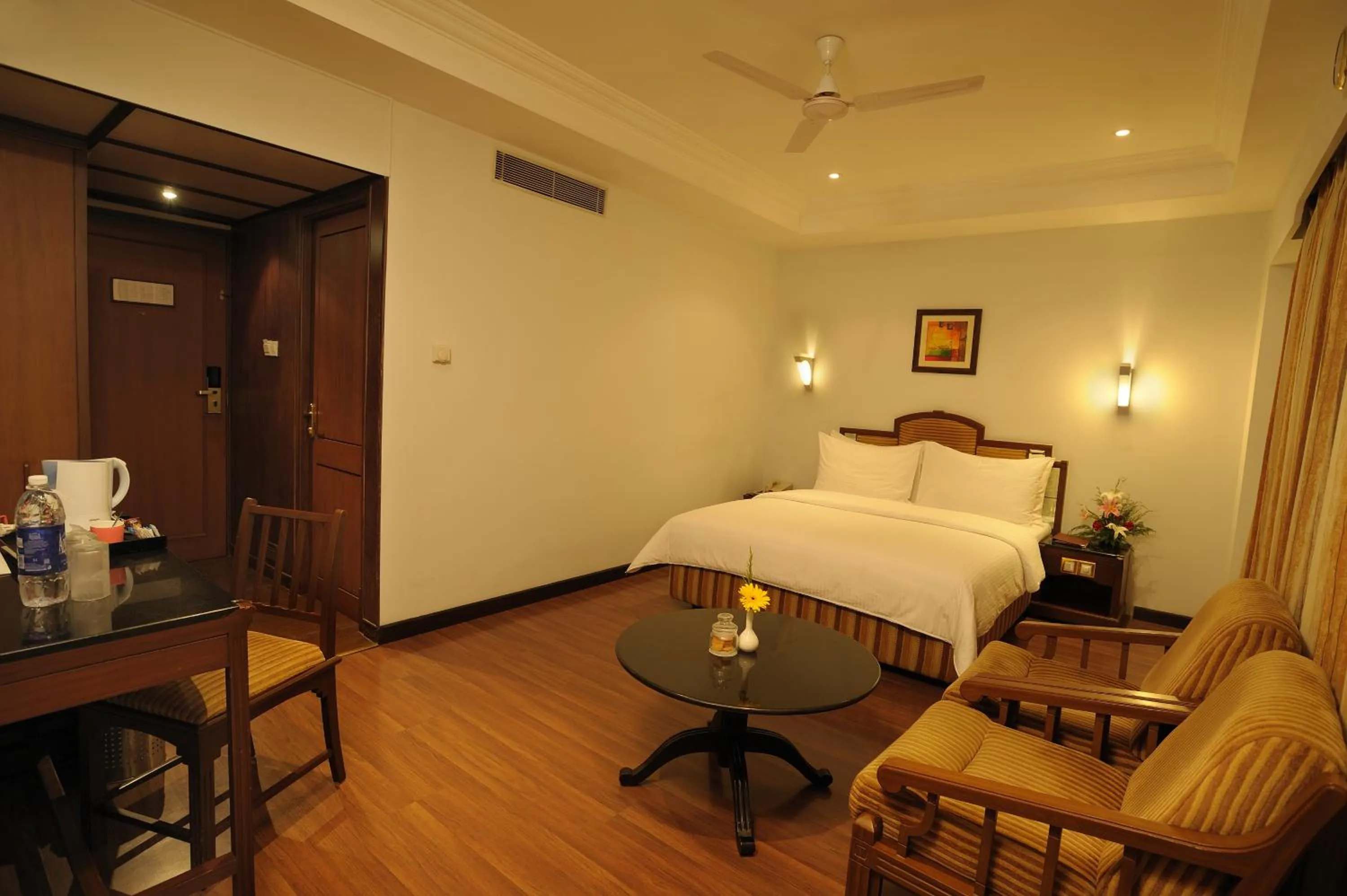 Photo of the whole room, Bed in CAG Pride