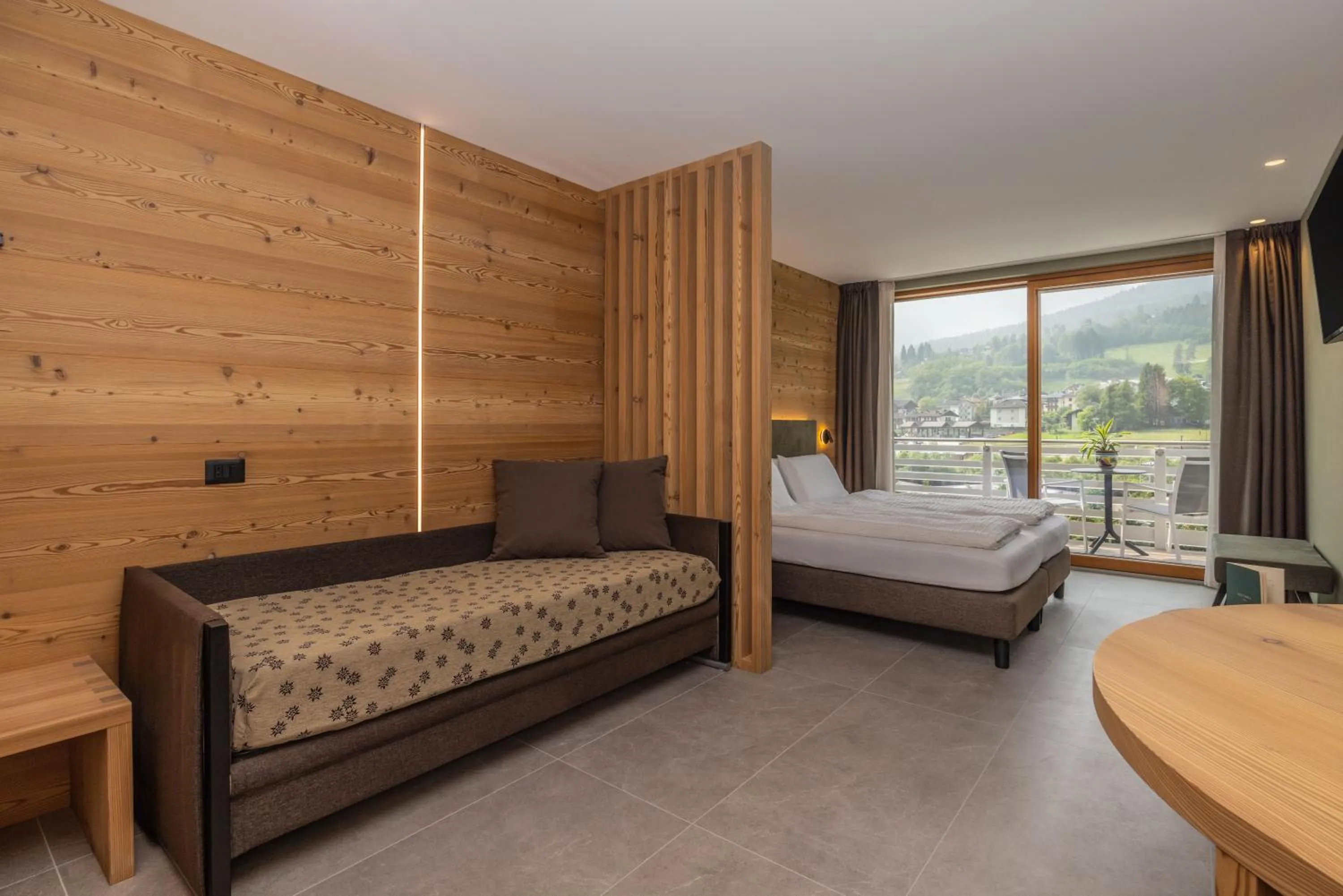 Bedroom, Bed in Hotel Vittoria - Ricarica l'anima