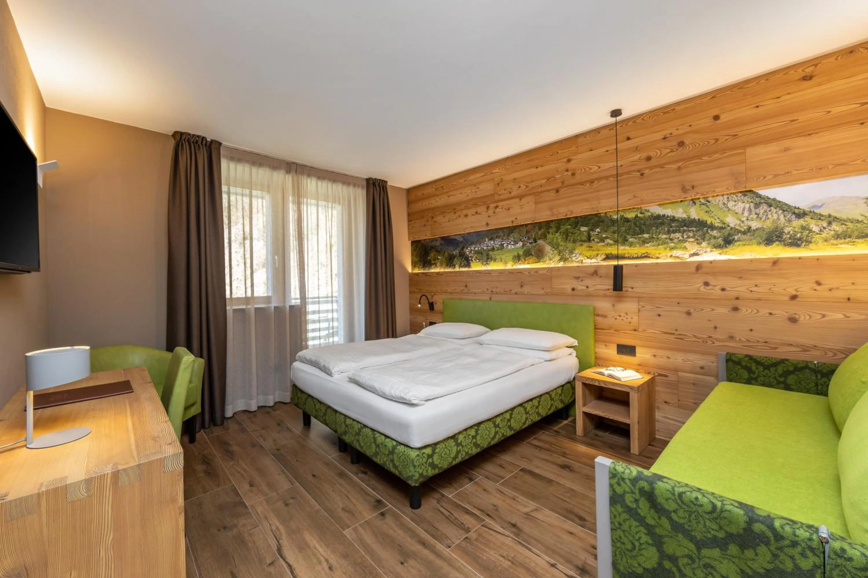 Bedroom, Bed in Hotel Vittoria - Ricarica l'anima