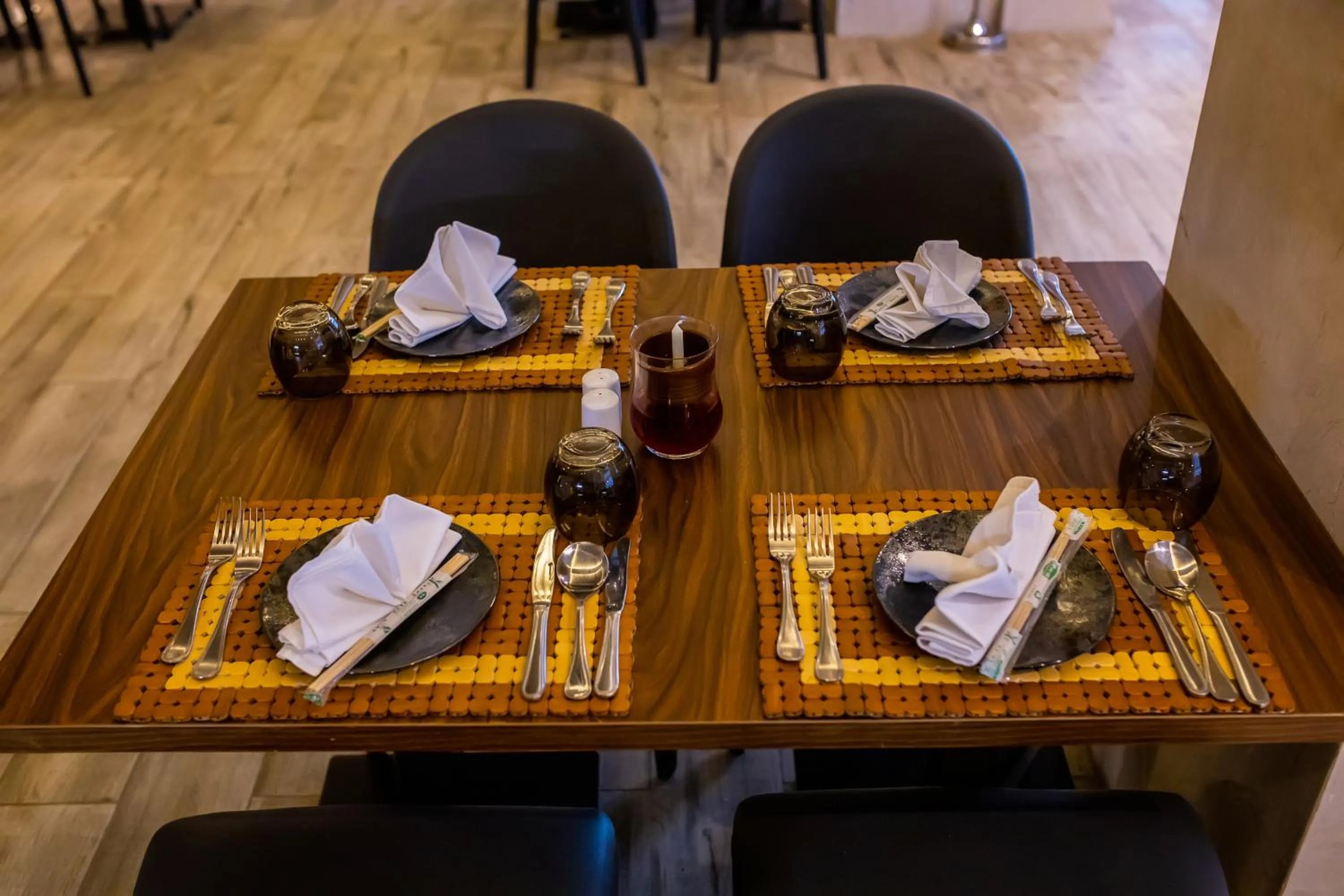 Restaurant/places to eat in Bellagio Beach Resort & Spa