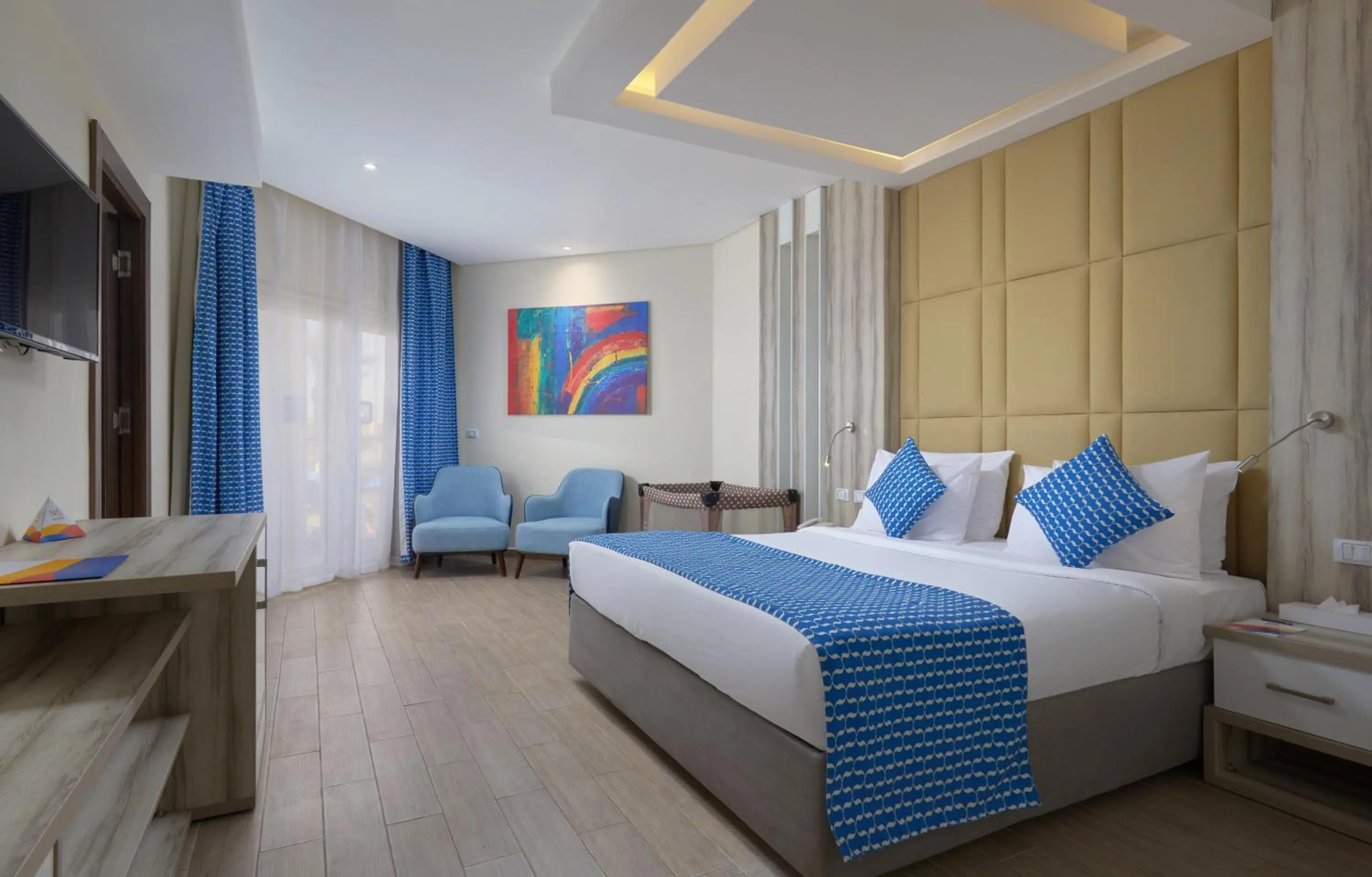 Bed in Bellagio Beach Resort & Spa