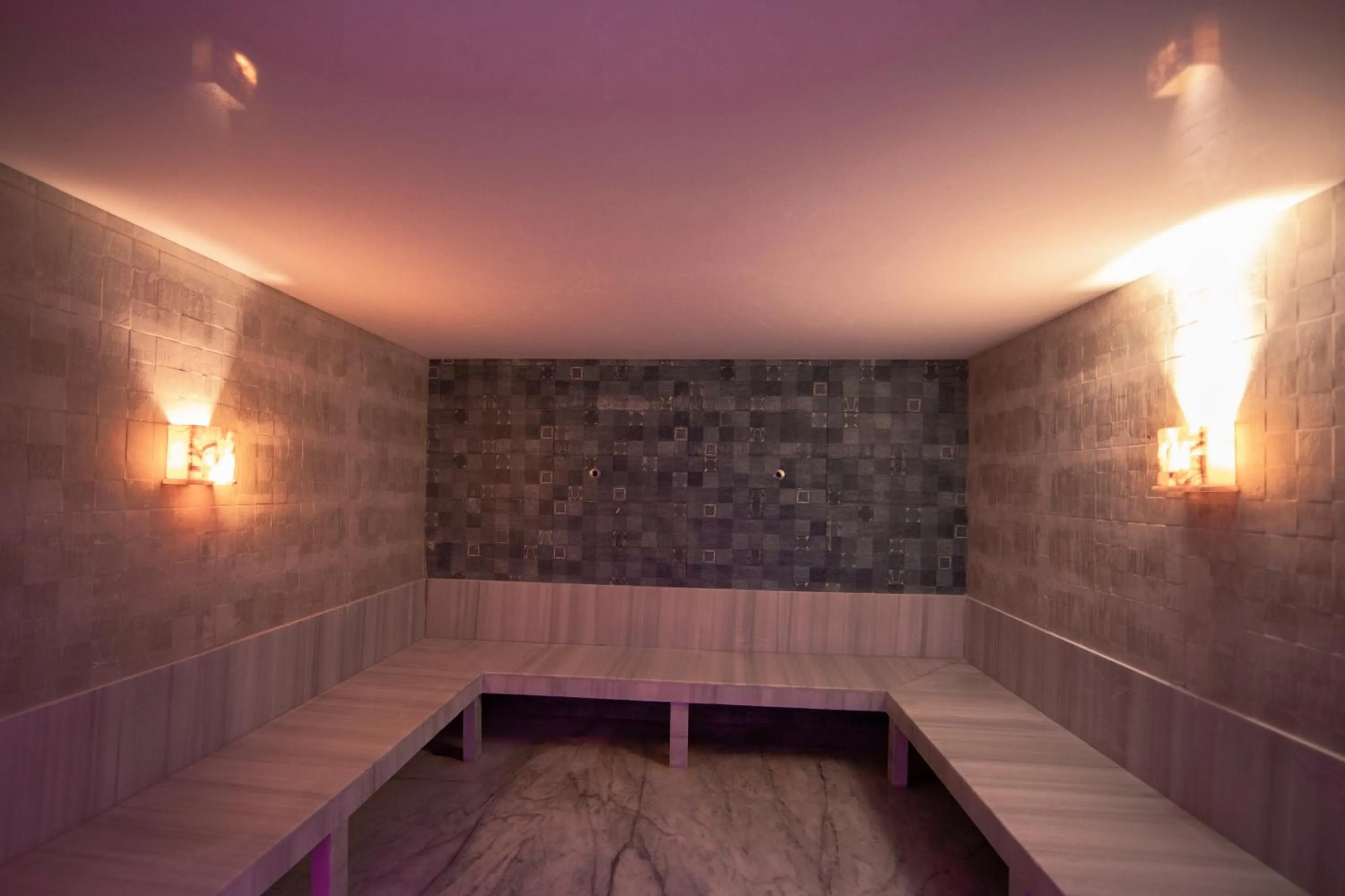 Sauna in Bellagio Beach Resort & Spa