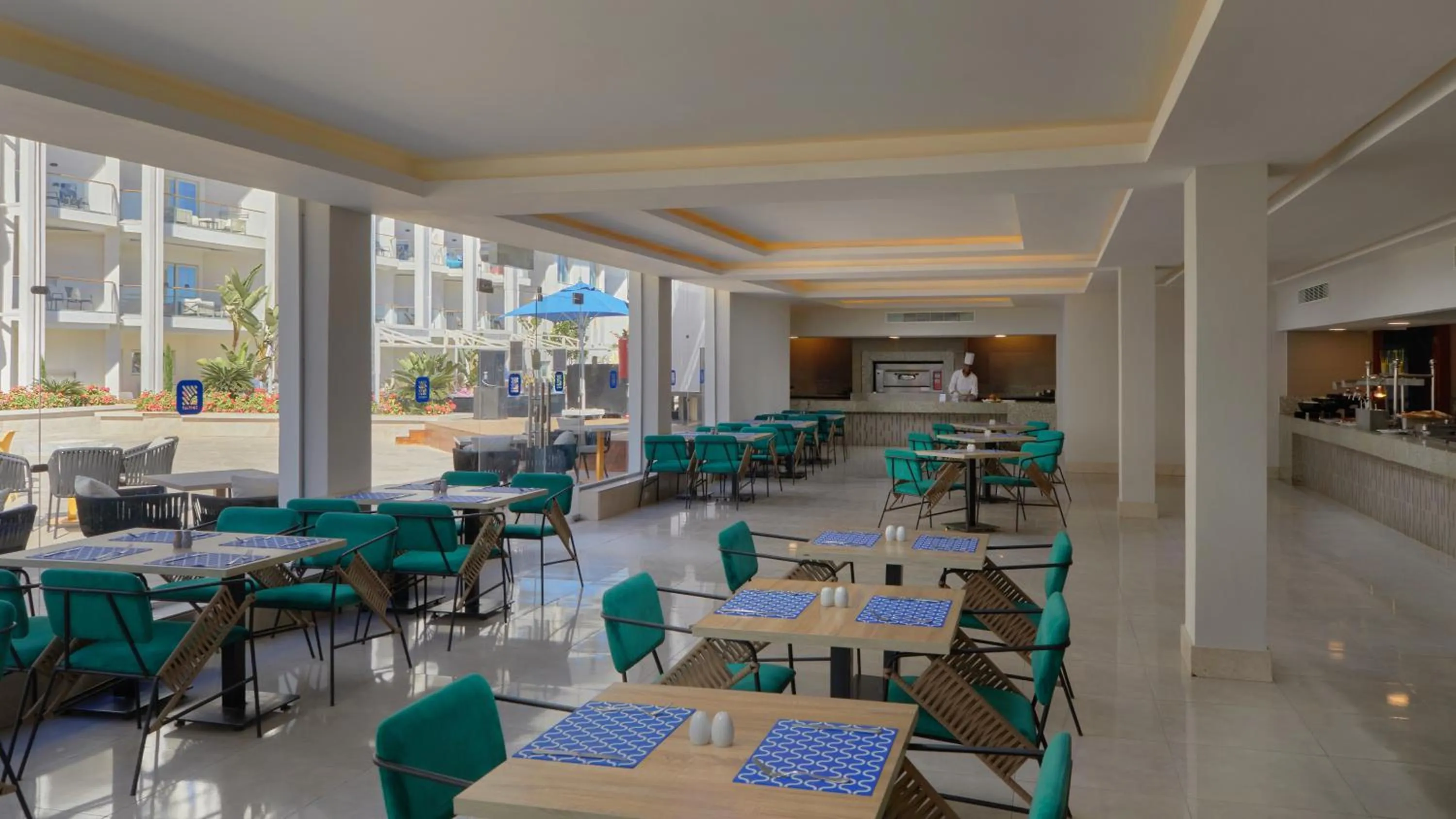 Restaurant/places to eat in Bellagio Beach Resort & Spa