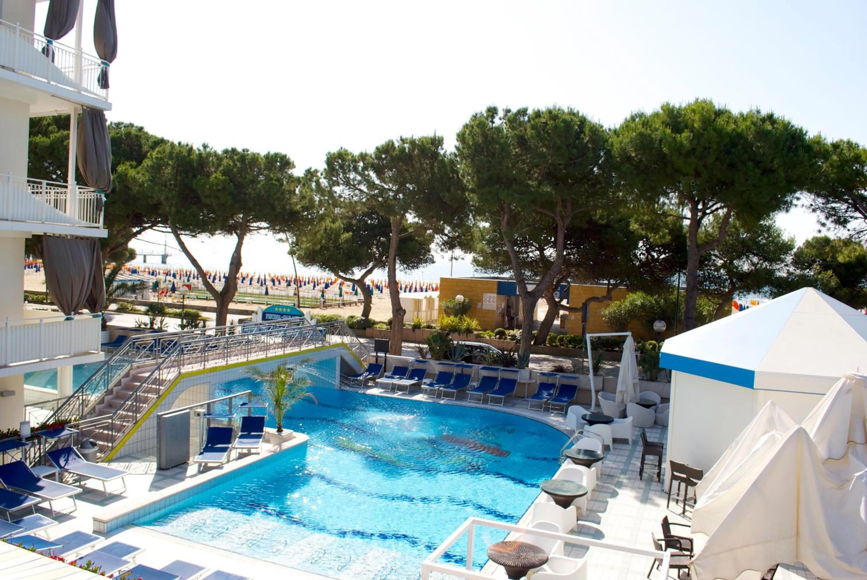 Pool view in Hotel Miramare