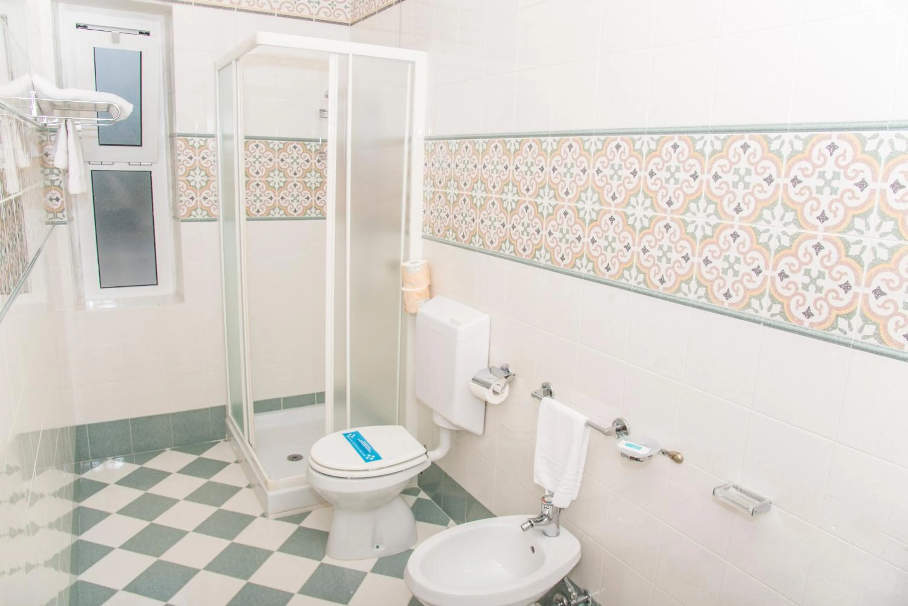 Bathroom in Hotel Miramare