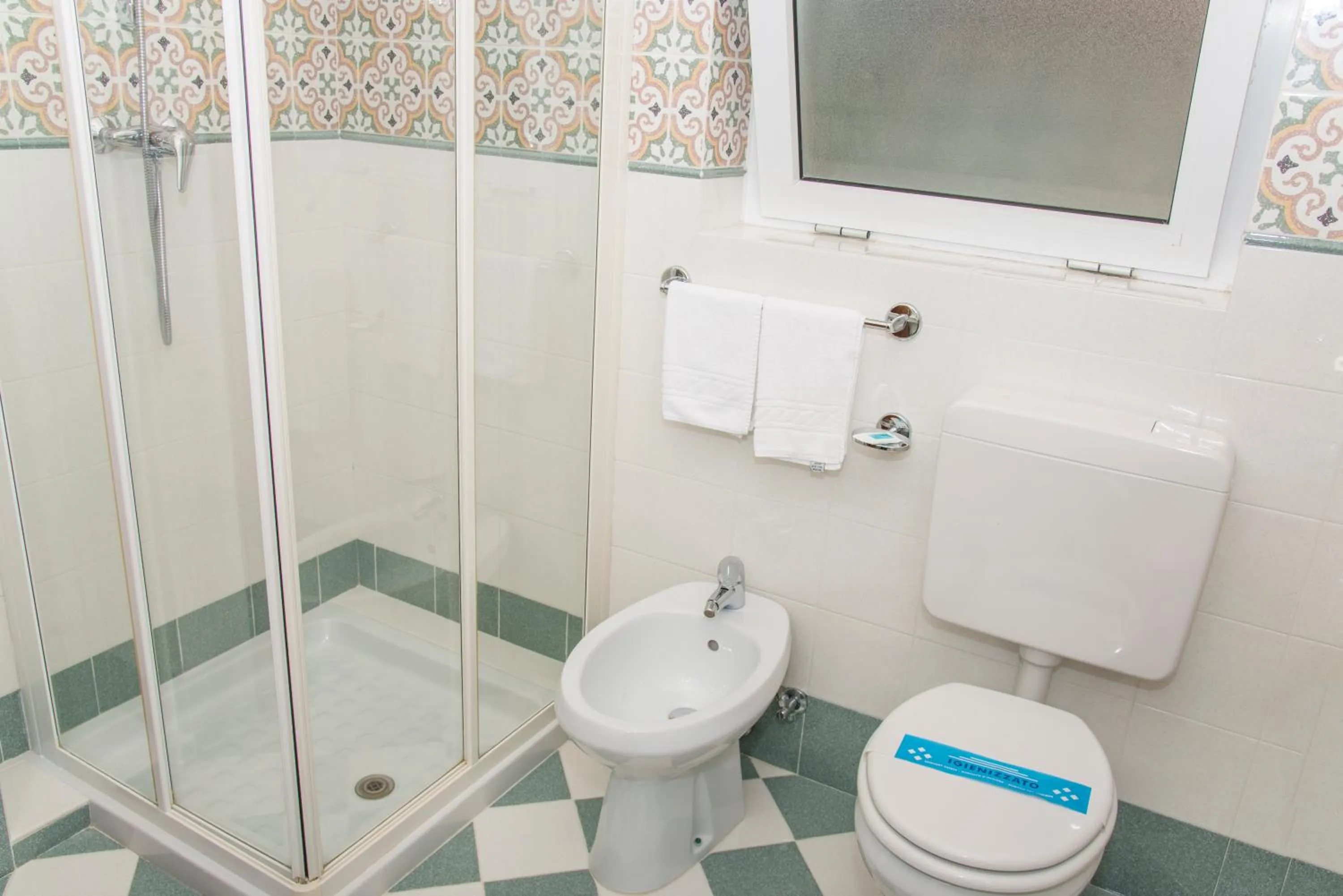 Bathroom in Hotel Miramare