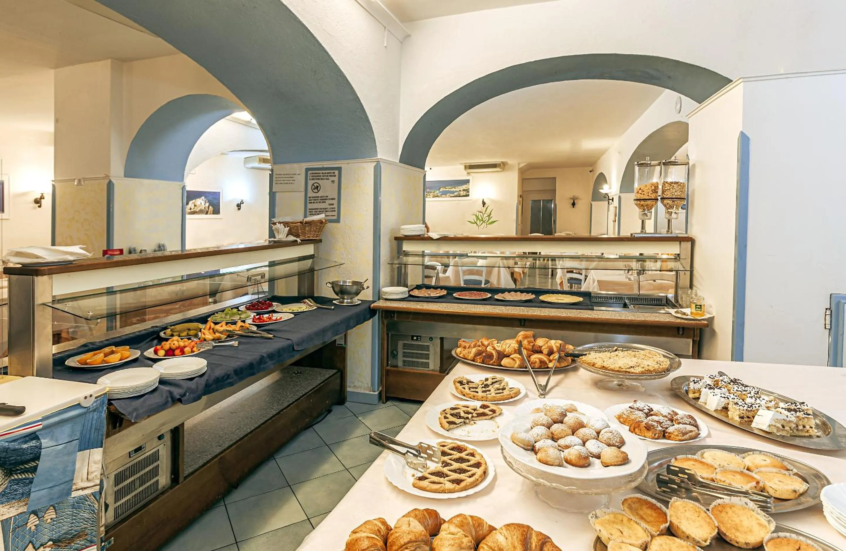 Buffet breakfast in Hotel Galidon Wellness Park & SPA