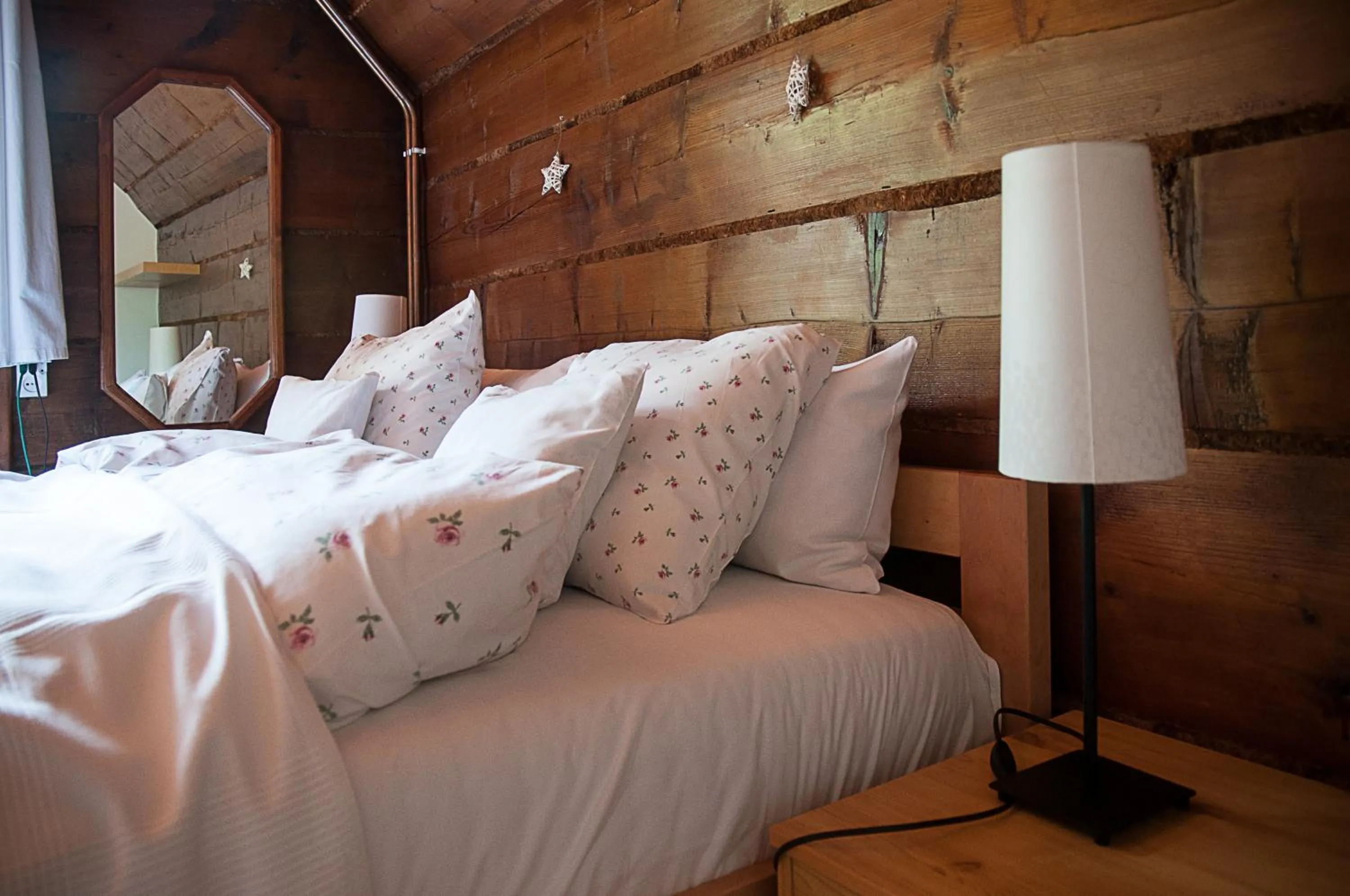 Photo of the whole room, Bed in Willa Marma B&B