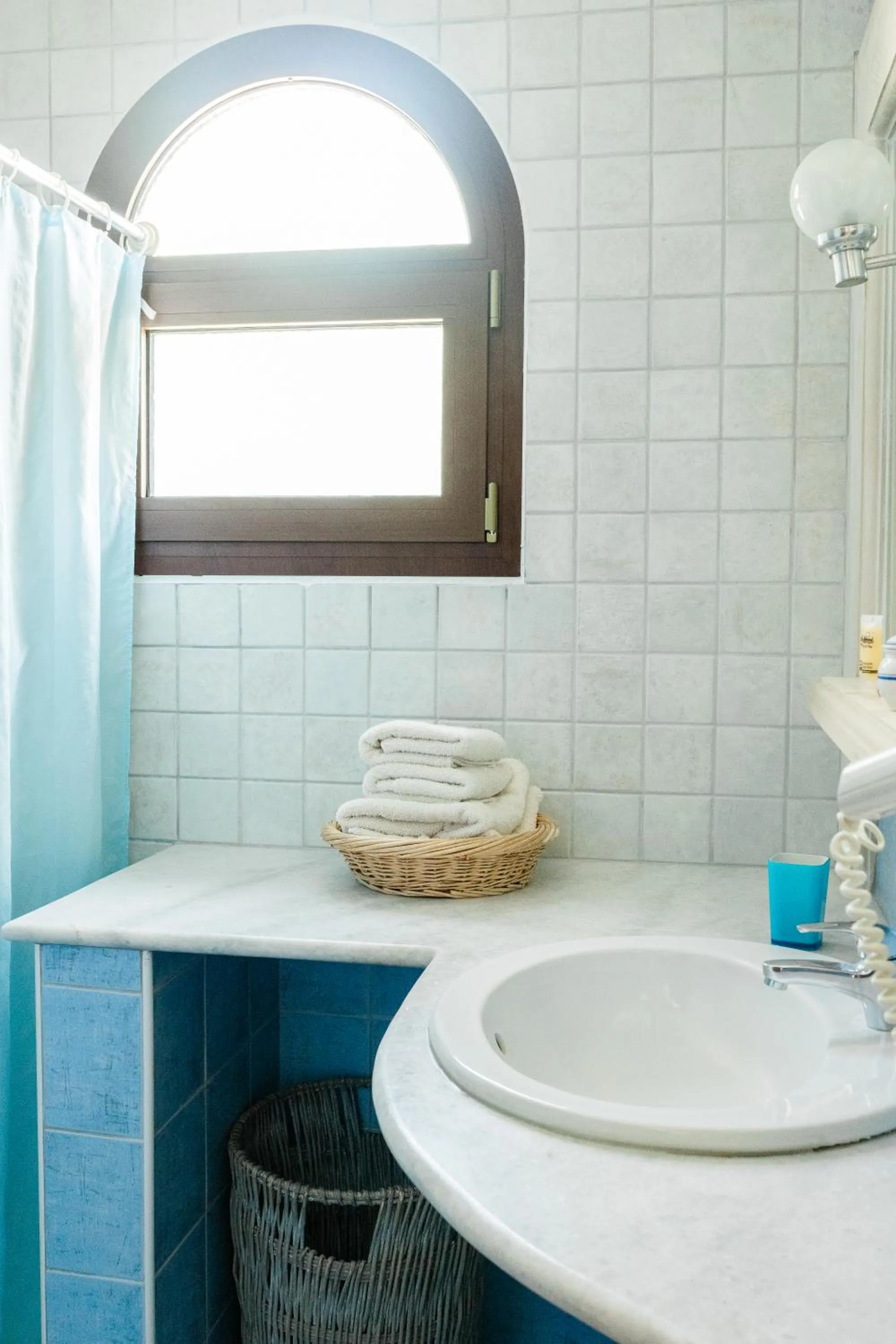 Bathroom in Iliatoras