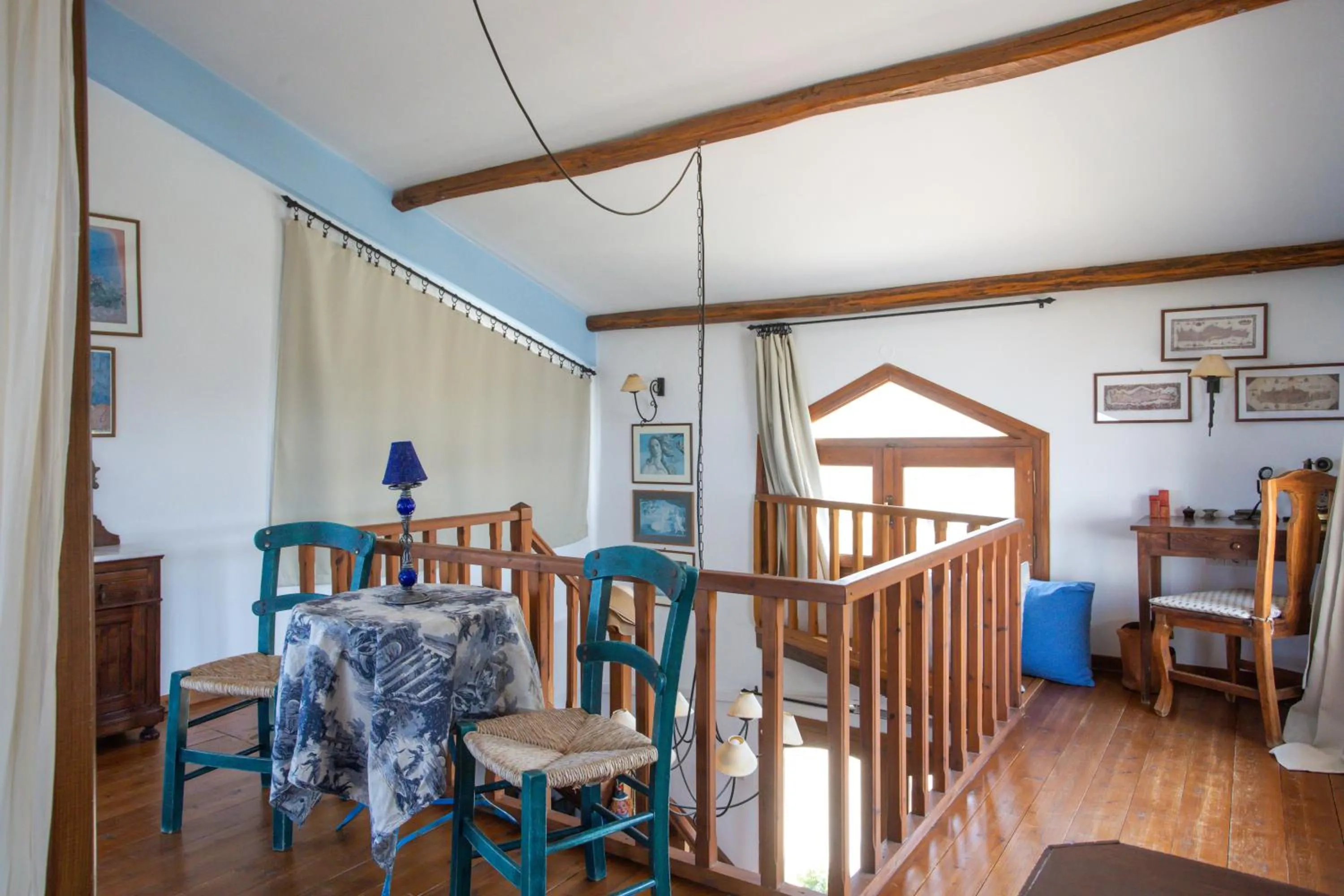 Bedroom, Bed in Iliatoras