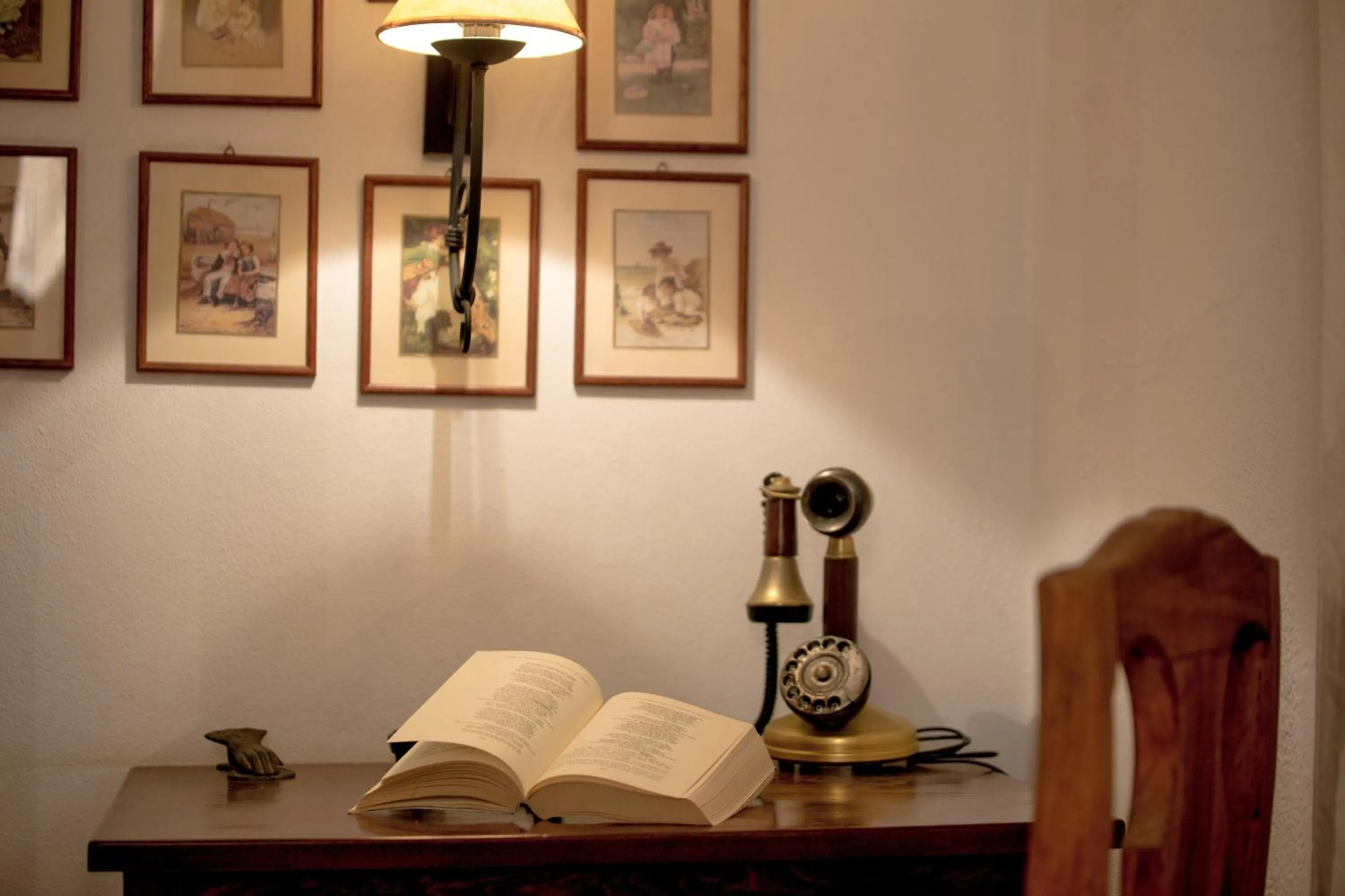 Decorative detail in Iliatoras