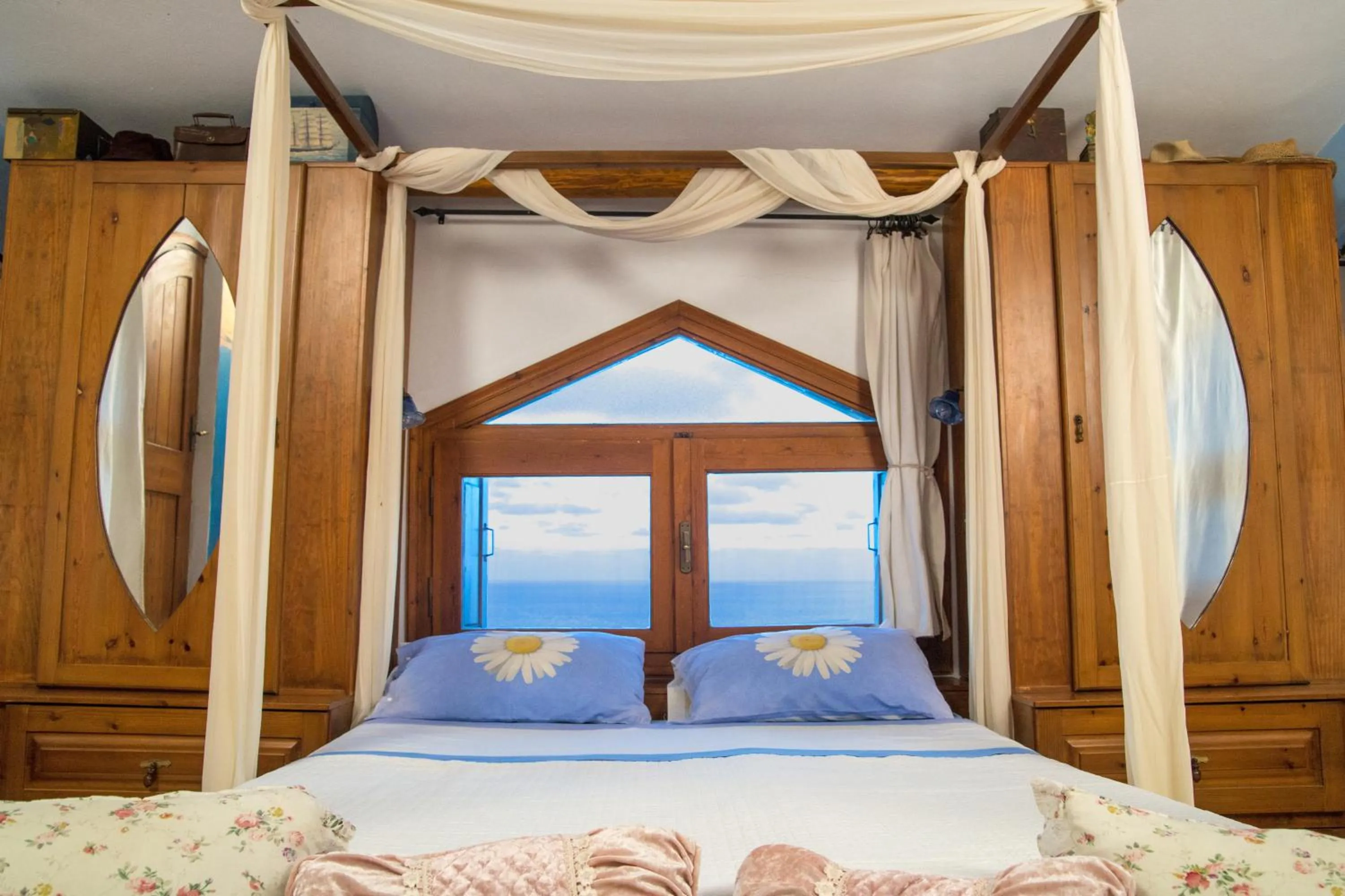 Bed in Iliatoras