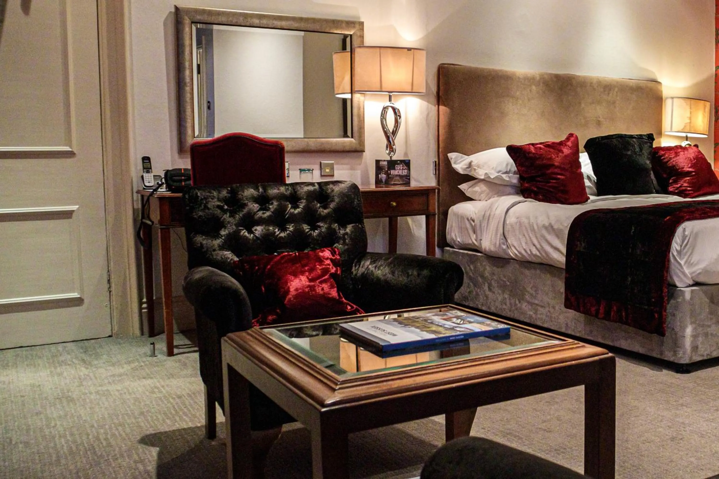 Seating area, Bed in Alexander House Hotel & Utopia Spa
