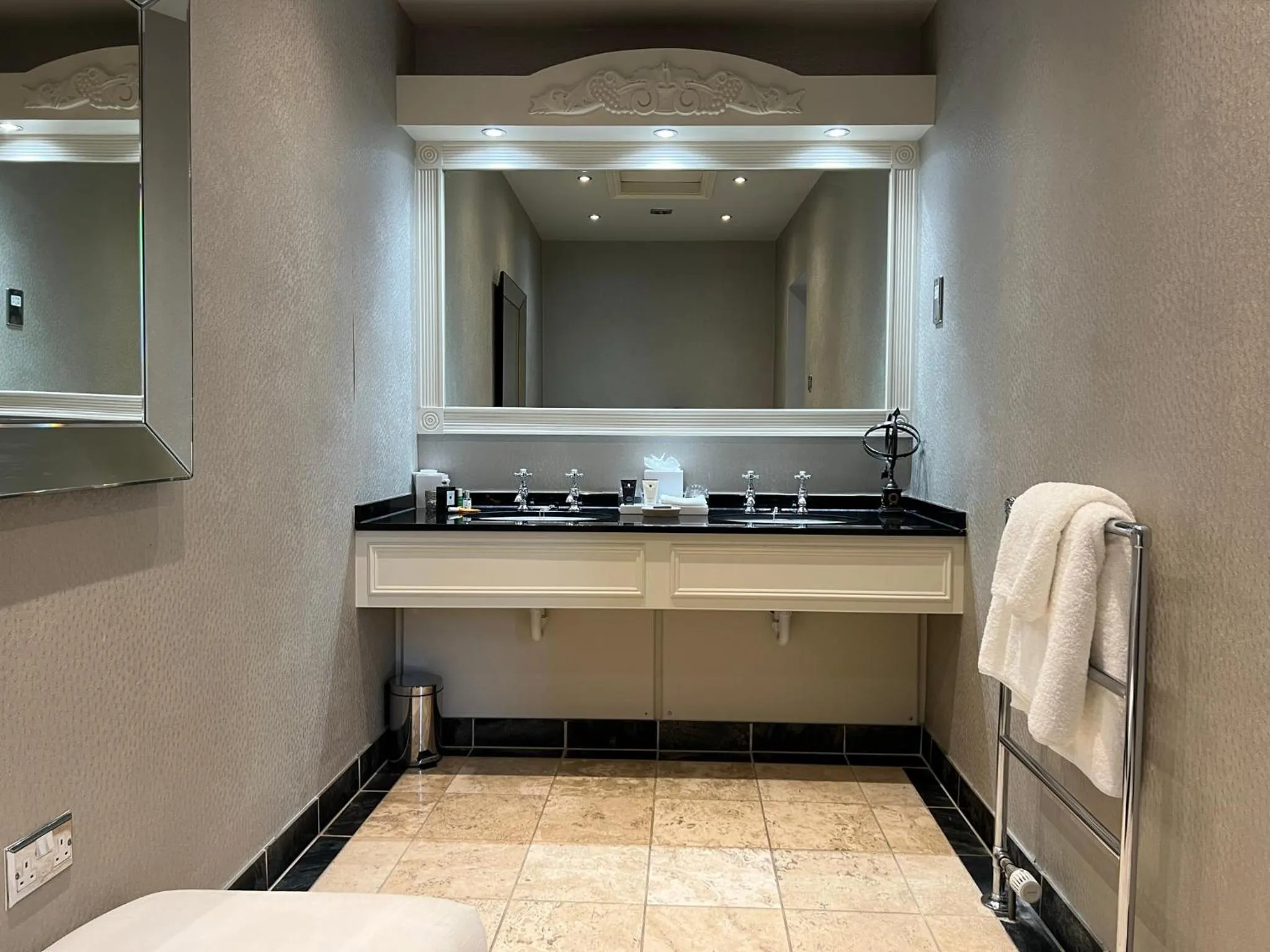 Bathroom in Alexander House Hotel & Utopia Spa