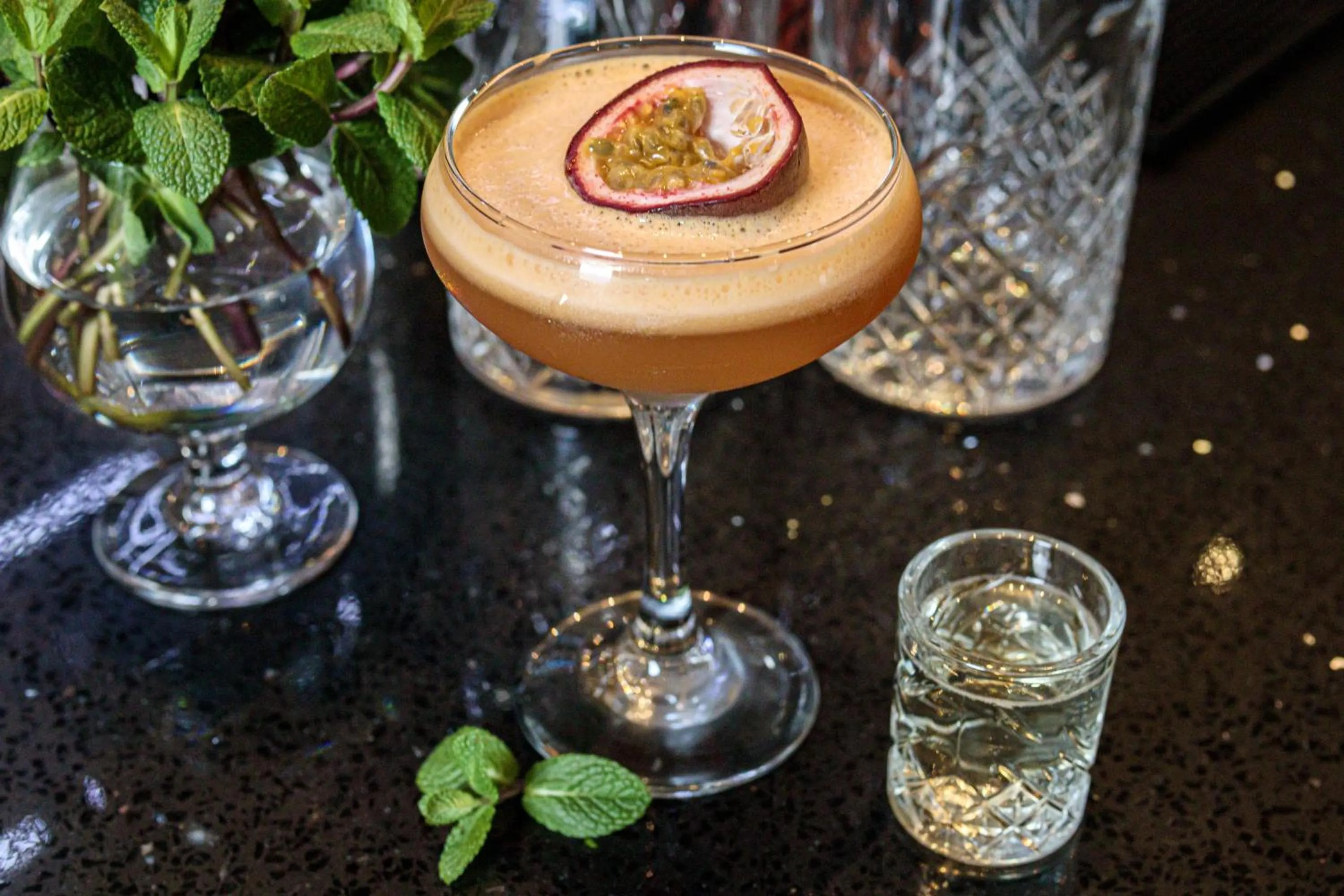 Lounge or bar in Alexander House Hotel & Utopia Spa