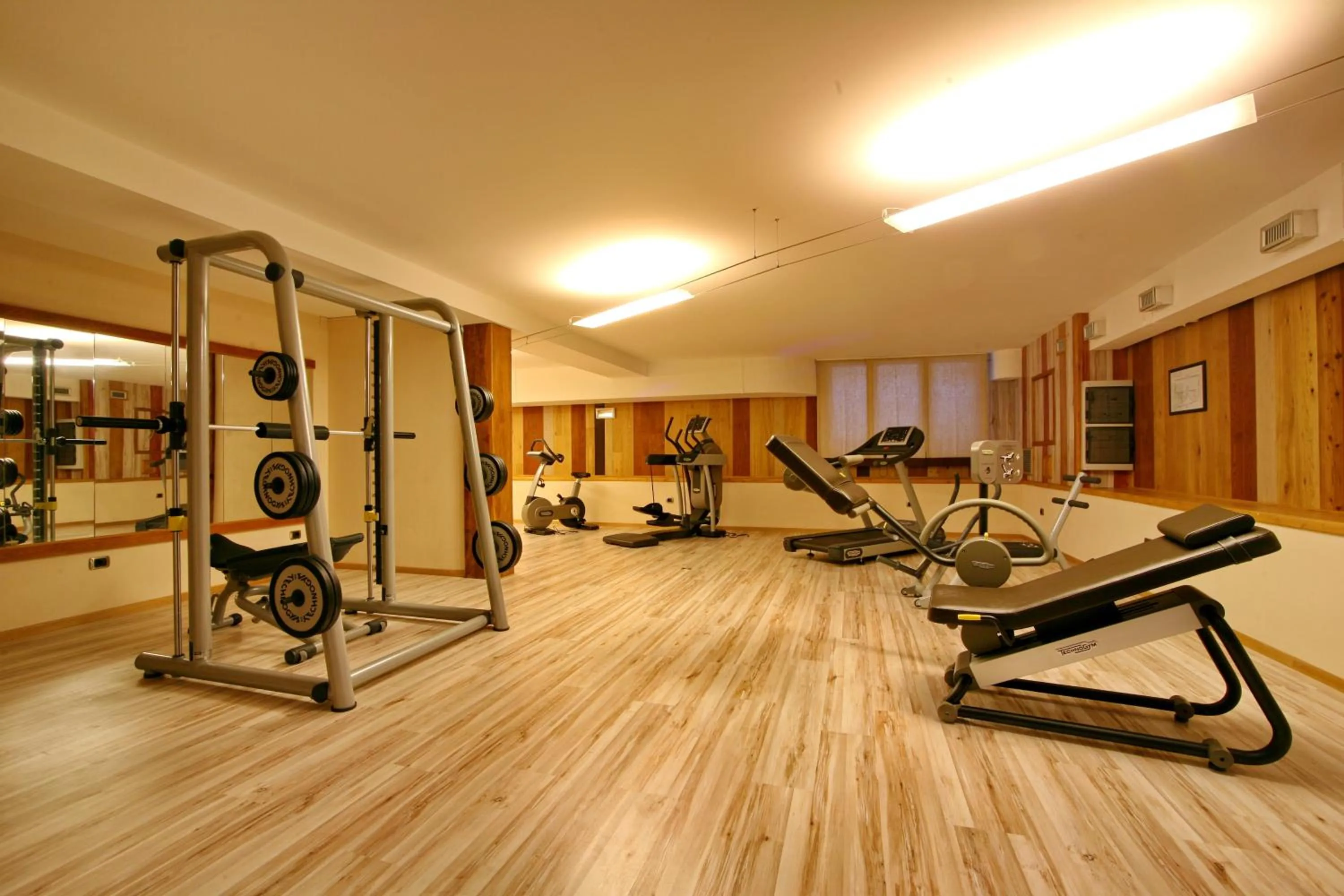 Fitness centre/facilities in Hotel Boton D'Or & Wellness a La Thuile